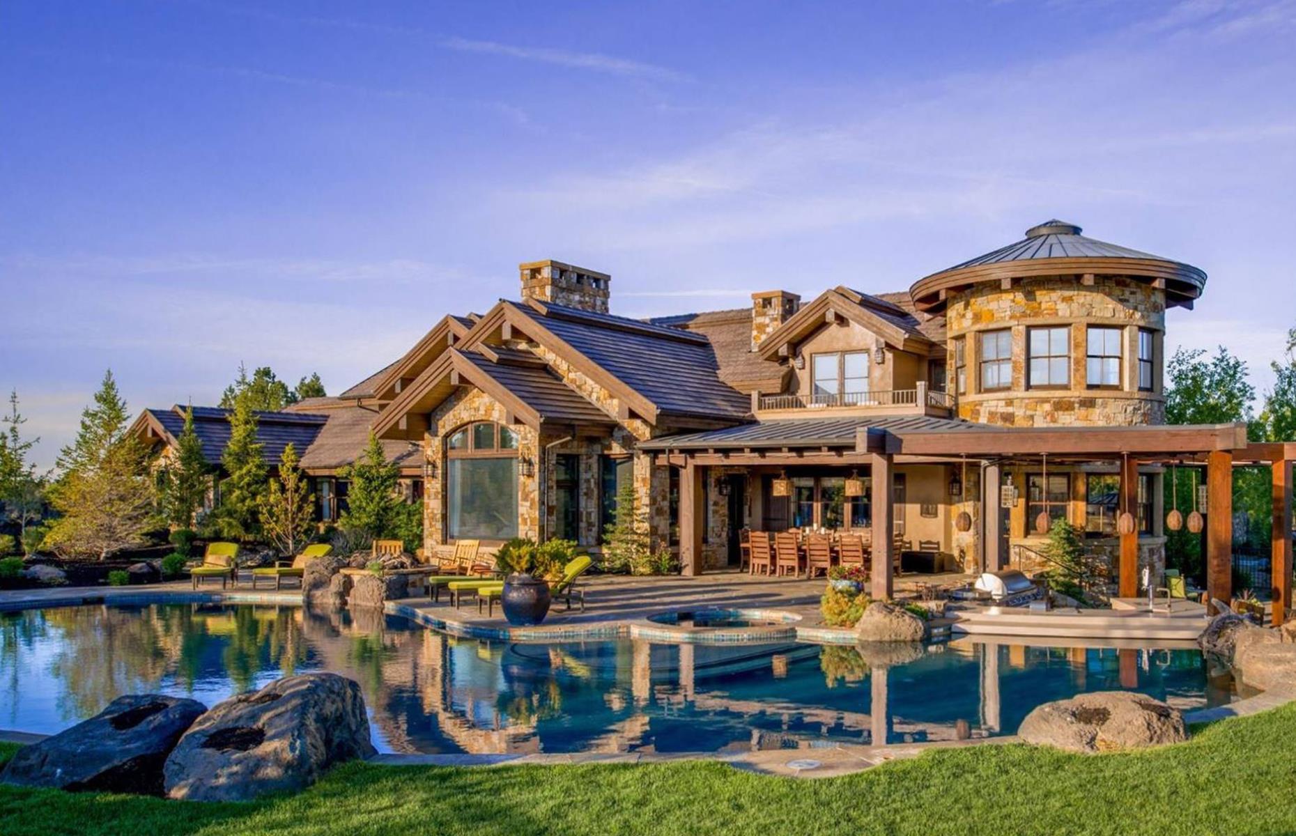 Oregon: Rustic residence, Bend, $6.9 million (£5.3m): The most incredible homes for sale in every US state