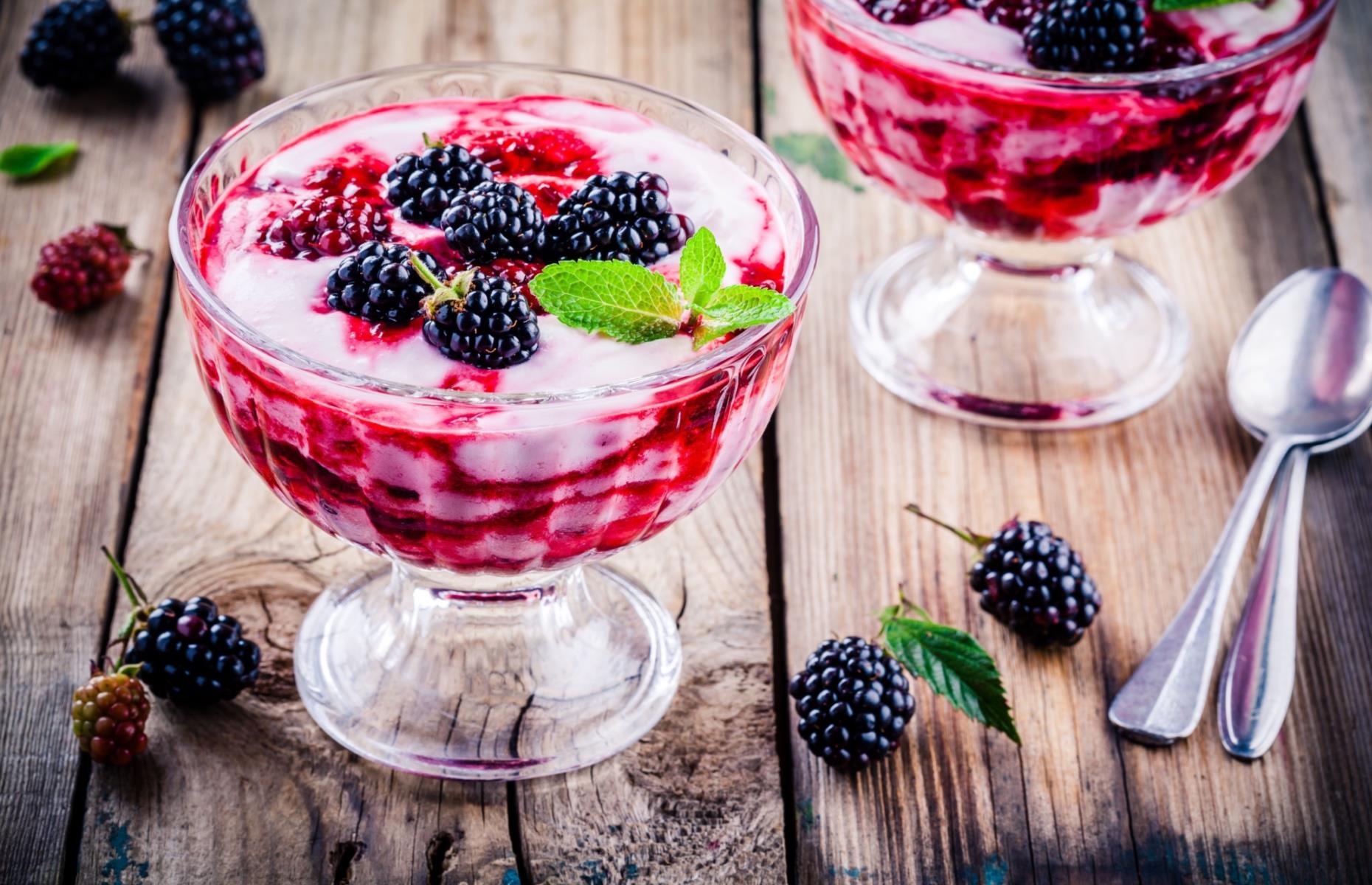 19. Blackberry fool