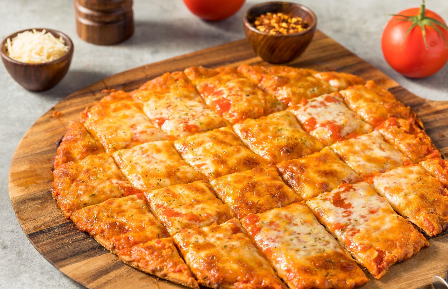 7. Chicago thin crust