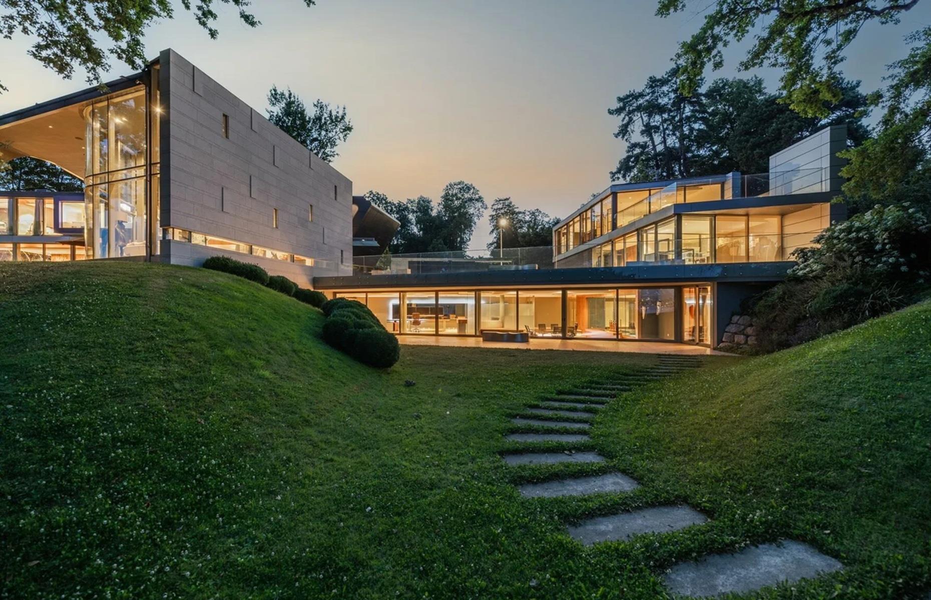 Contemporary waterfront property, Genthod, Geneva