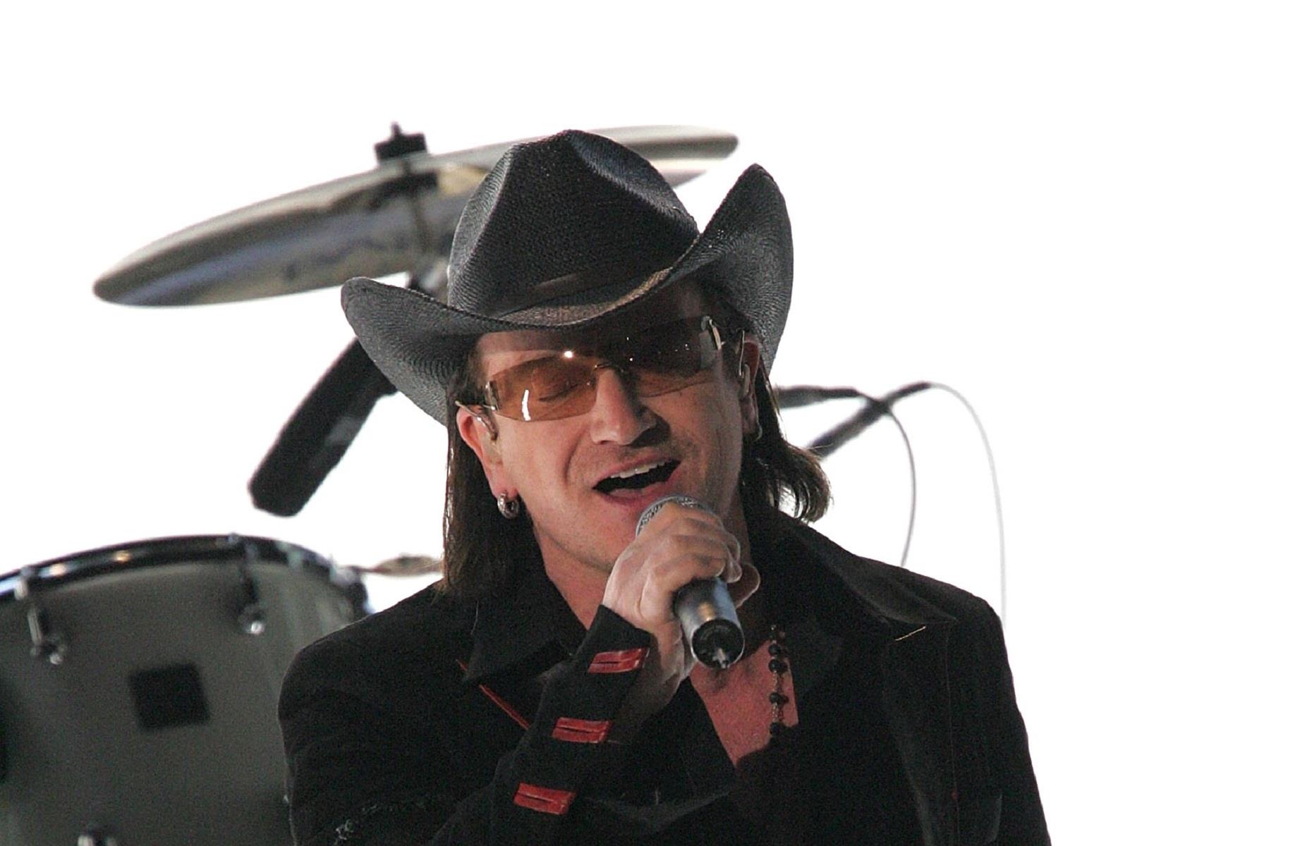 Bono's plane ticket for his hat: $1,500 (£1.1k)