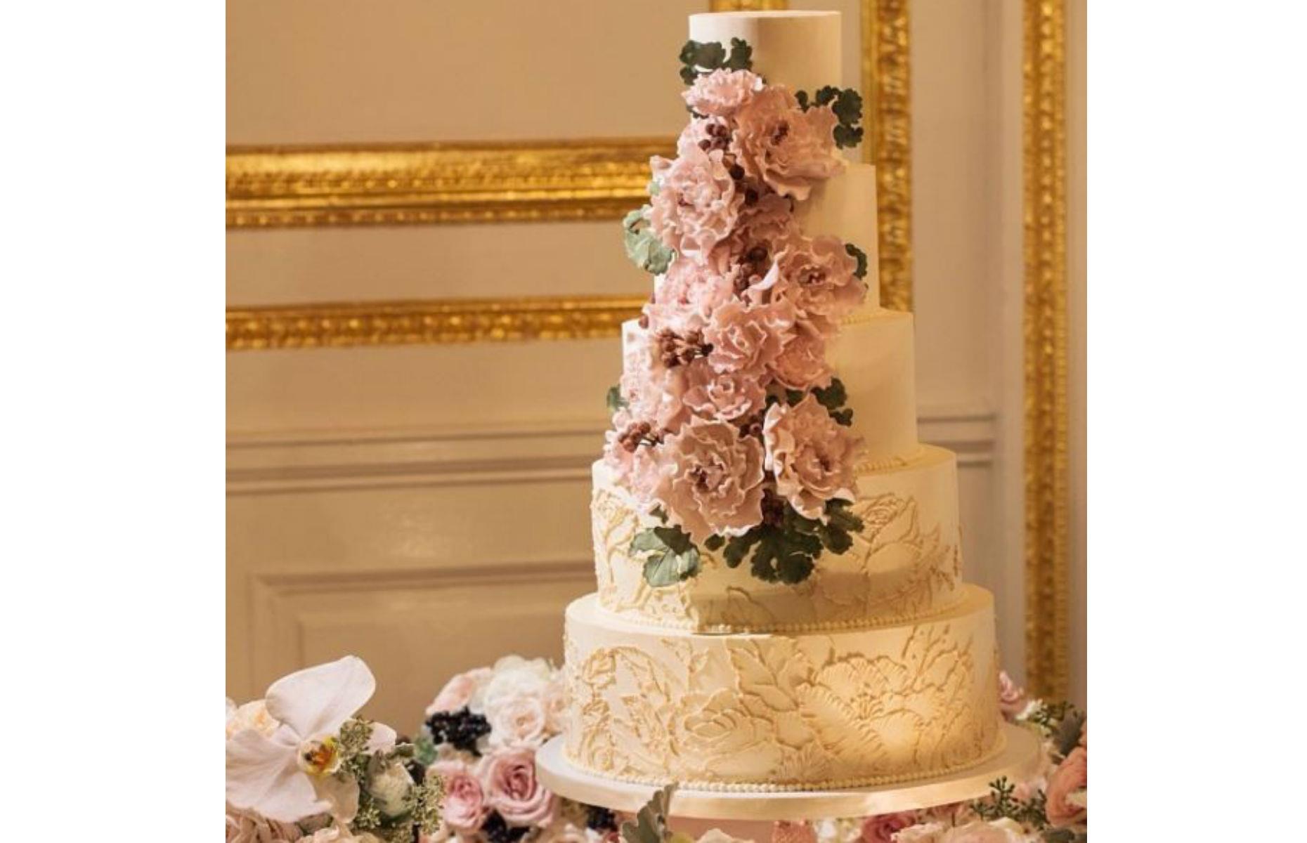 By invitation only – Sugar Flower Cake Shop, NY