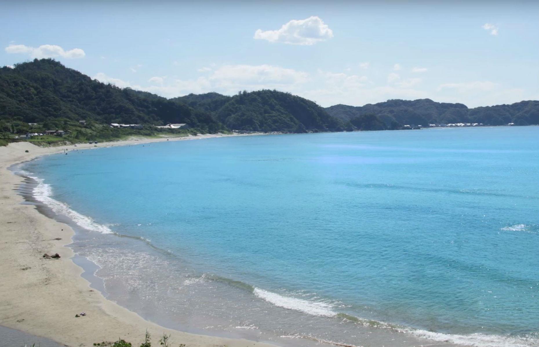 Twilight Express Mizukaze, Japan: £2,100 ($2,700)