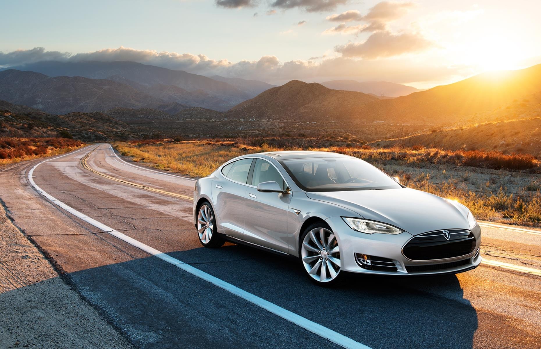 Faller: Tesla