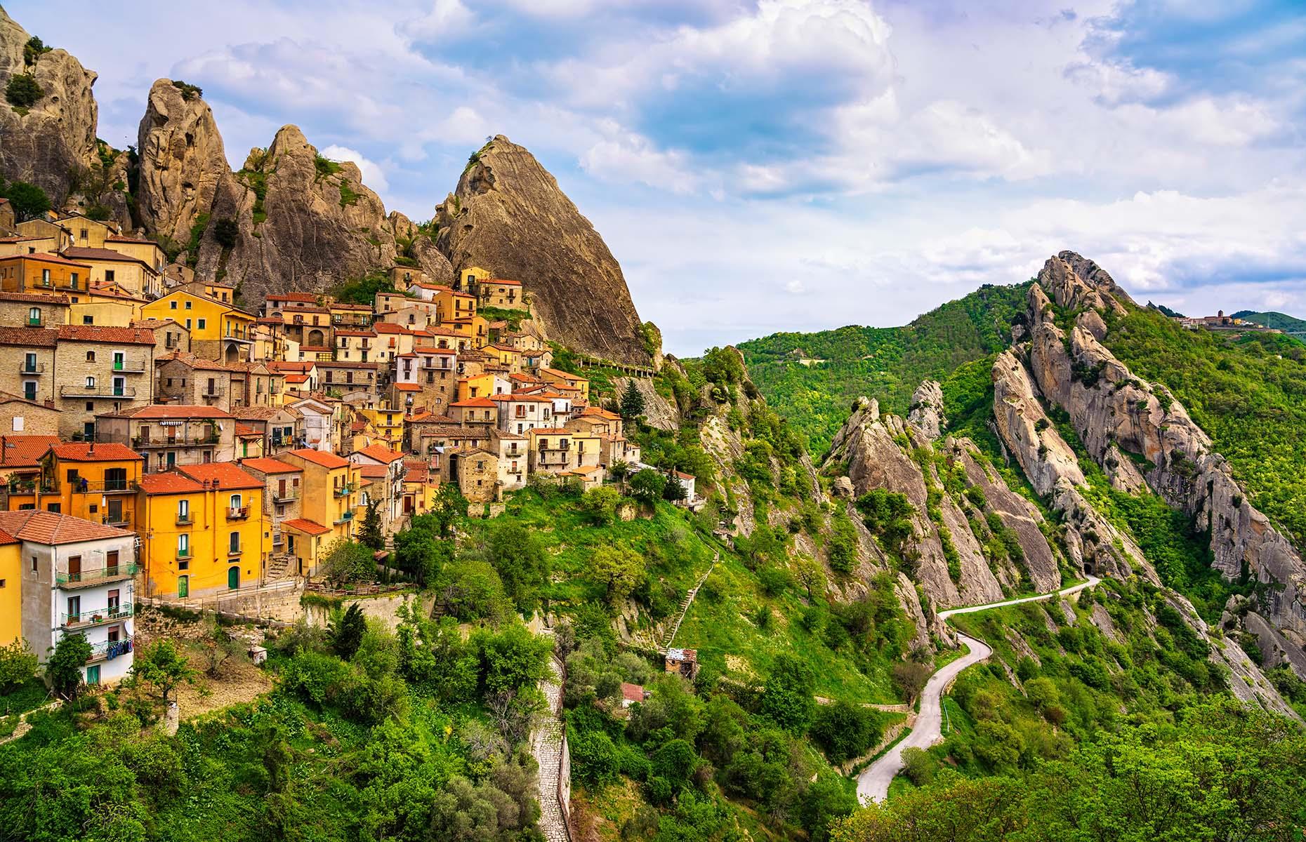 7. Castelmezzano, Basilicata