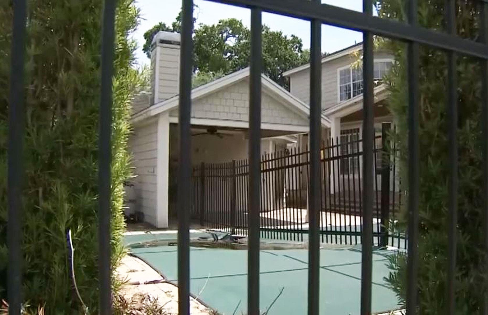Homeowner built fence through neighbour's swimming pool