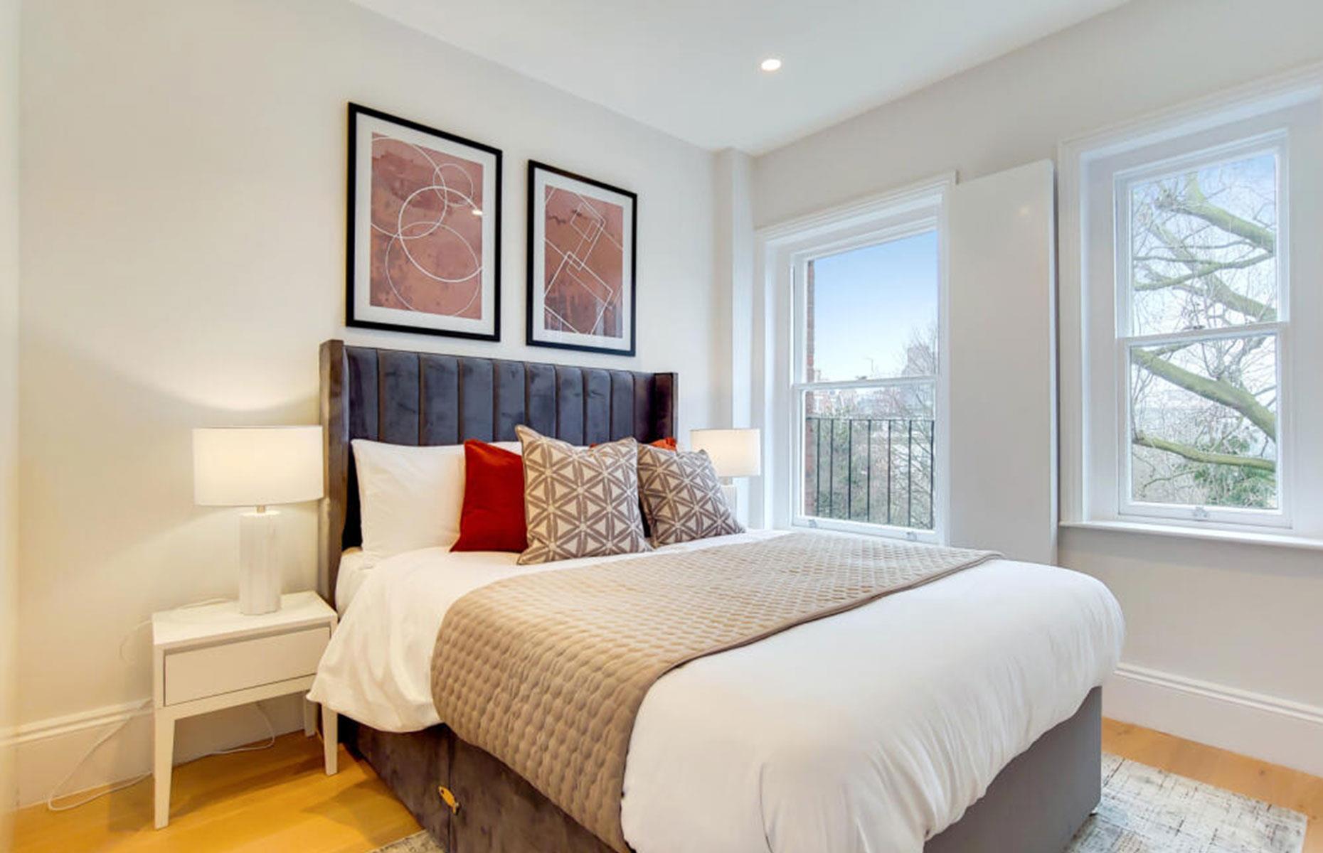 One-bedroom apartment, London, UK: £750,000 ($971k)