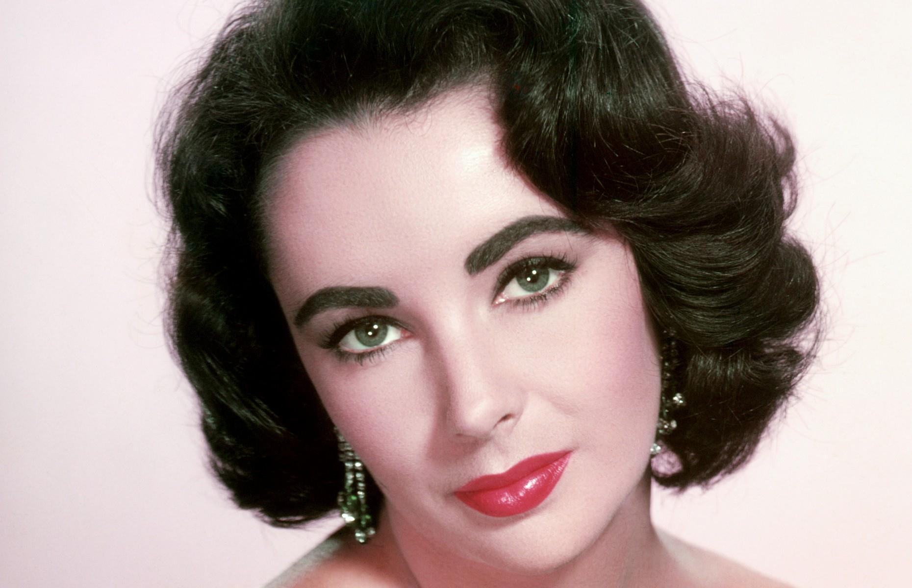 Elizabeth Taylor: $856 million (£633m)