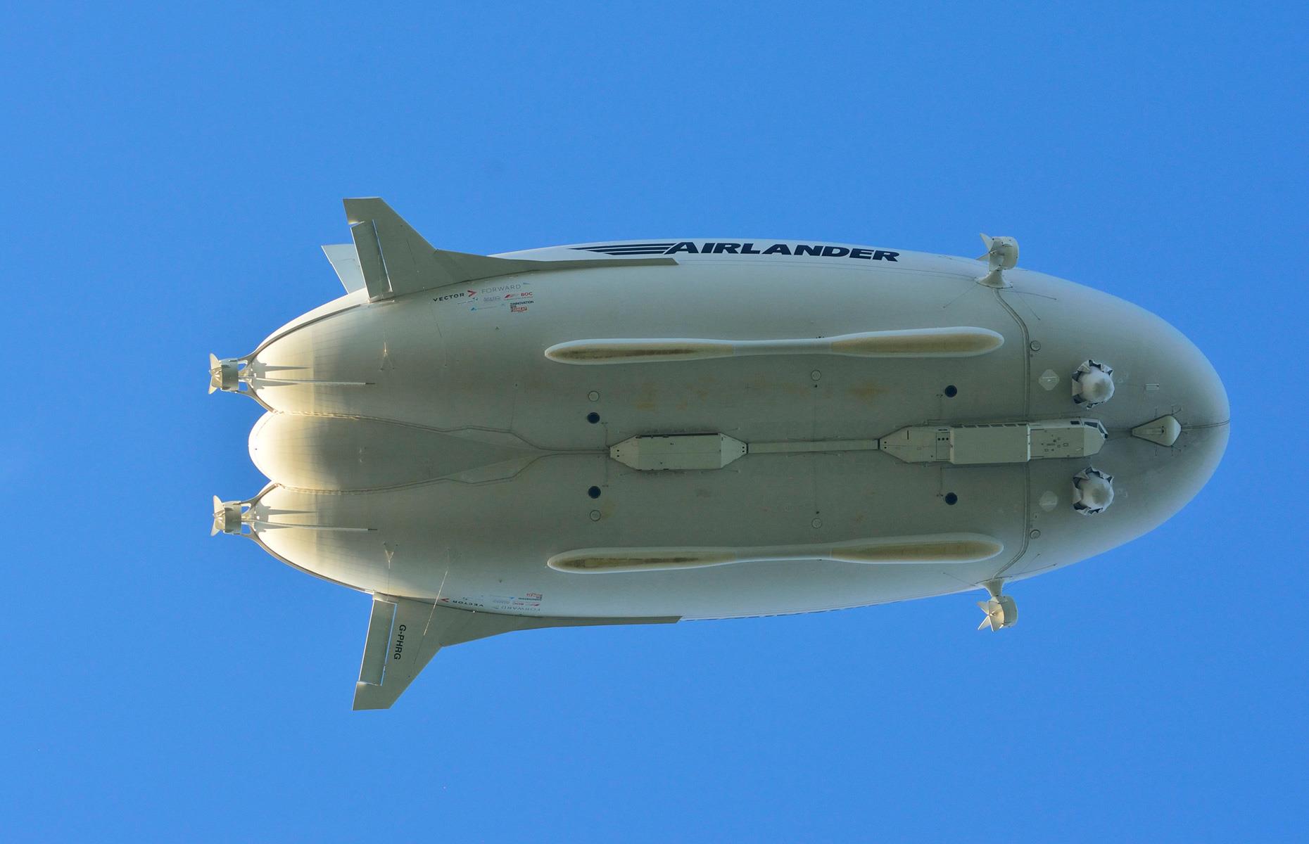 Luxury airships