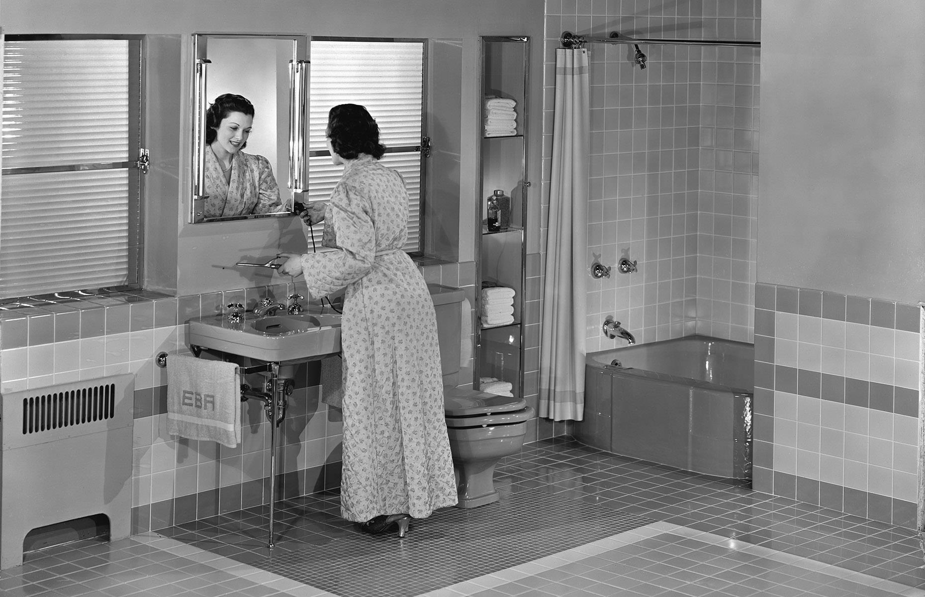 1940s: the bathroom