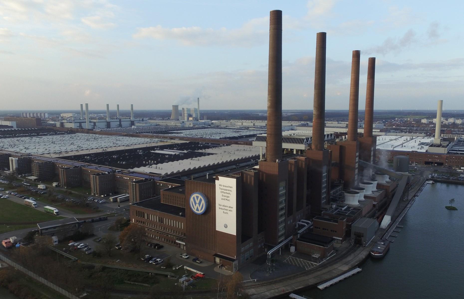 Volkswagen Wolfsburg Plant, Germany: 70 million square feet (6.5 million square metres) 