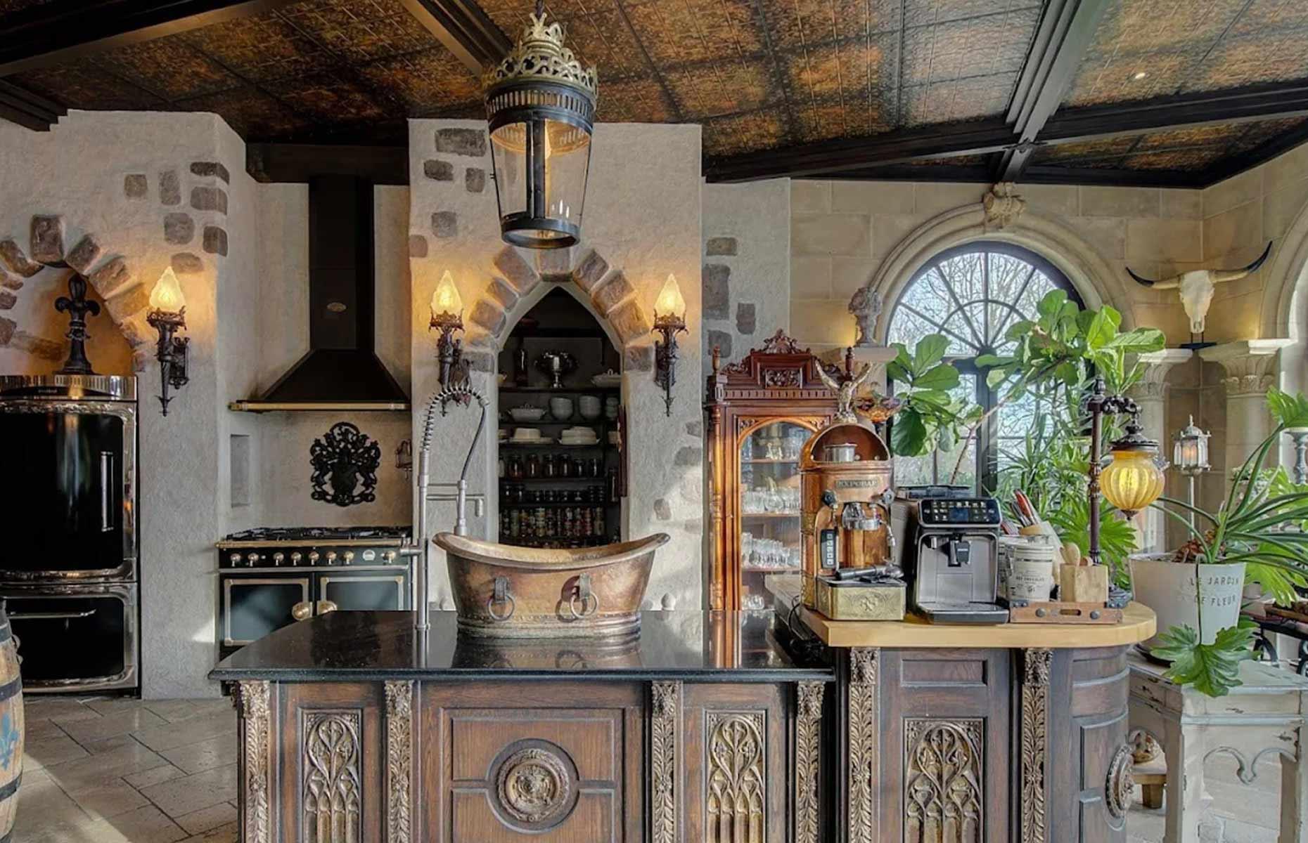 Château d'Hatley, Quebec, Canada: £3.6 million ($4.6m)
