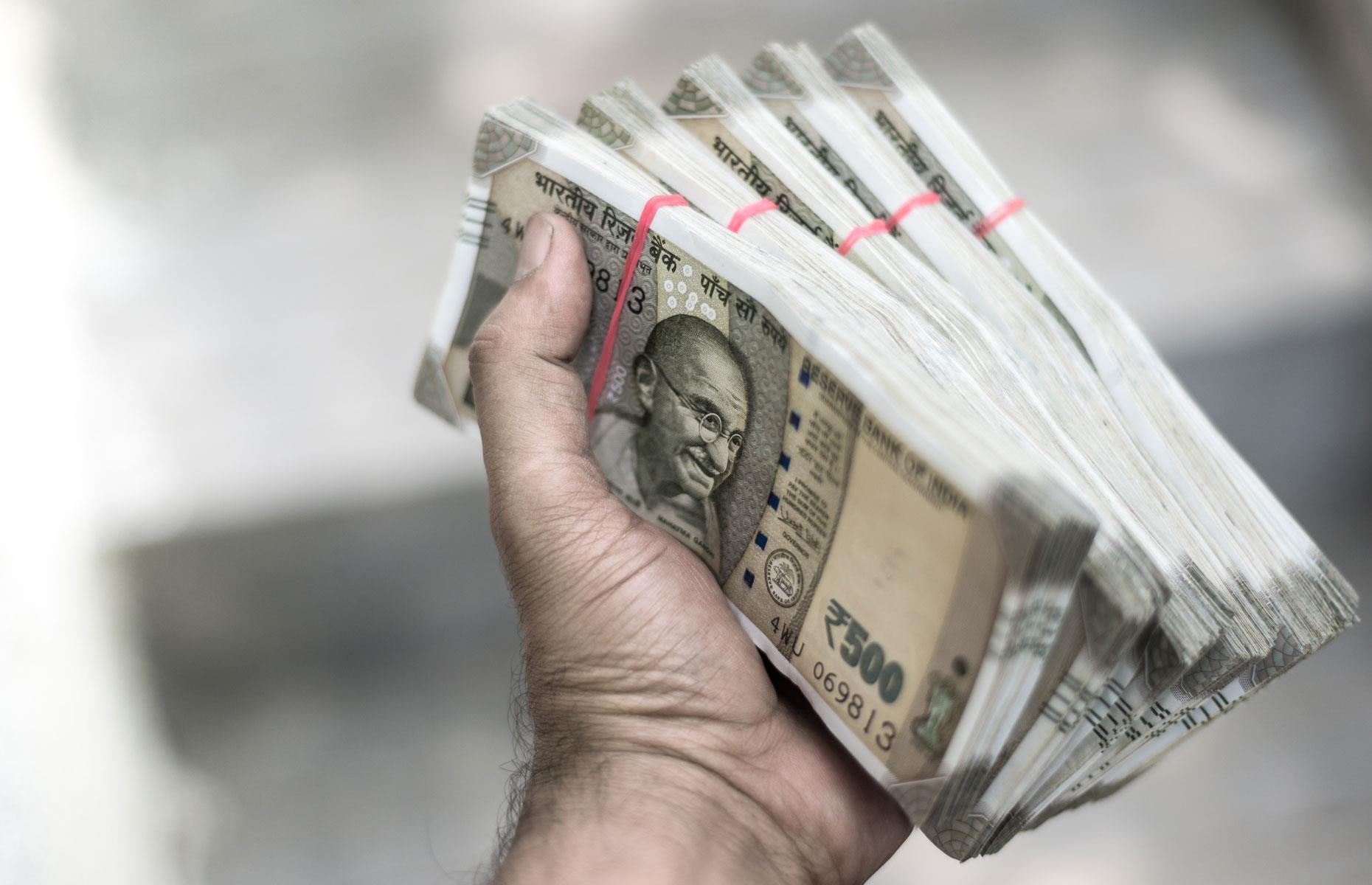 India's unsuccessful efforts to dedollarise 