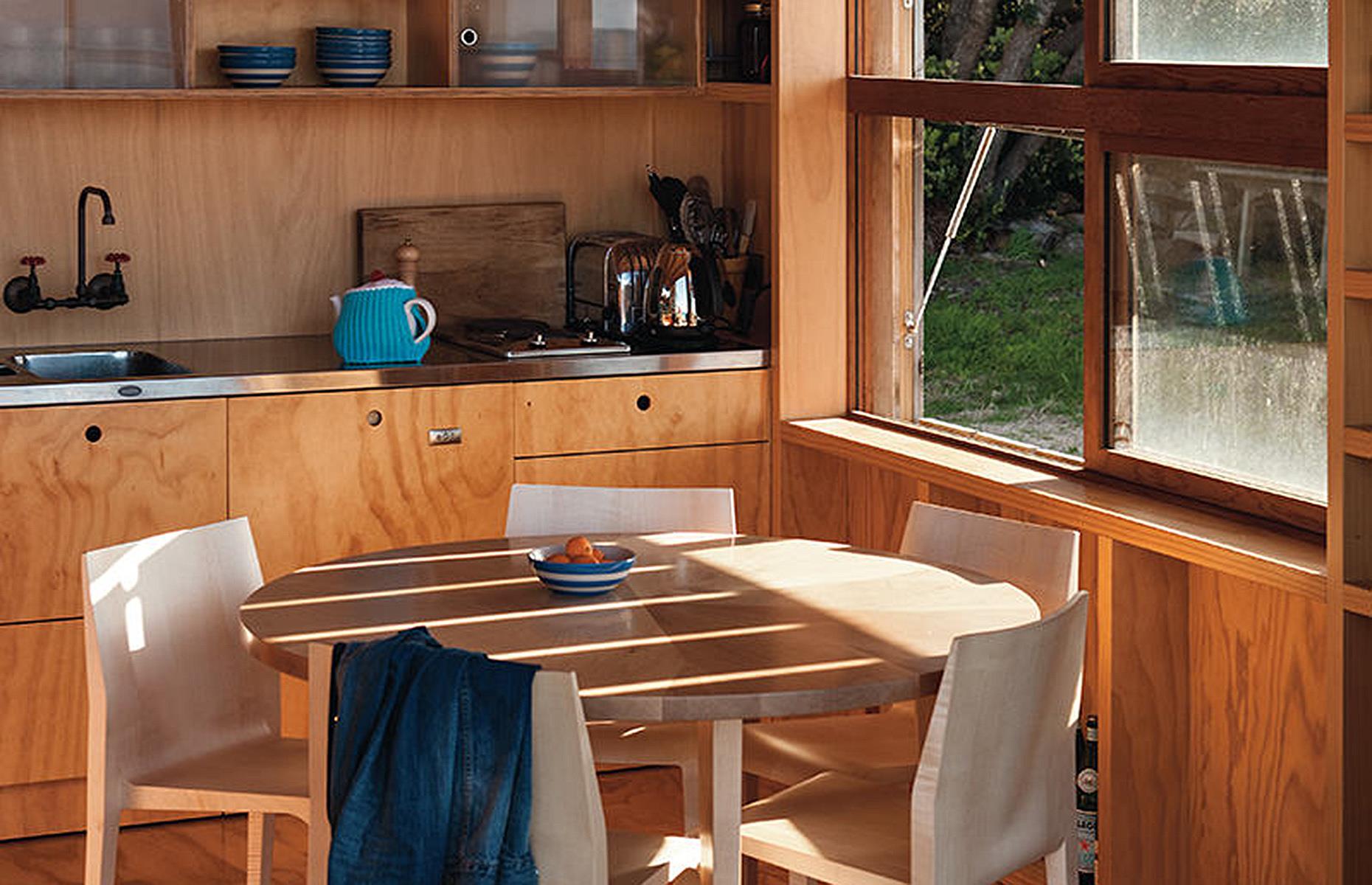 The Hut-on-sleds, Coromandel Peninsula, New Zealand