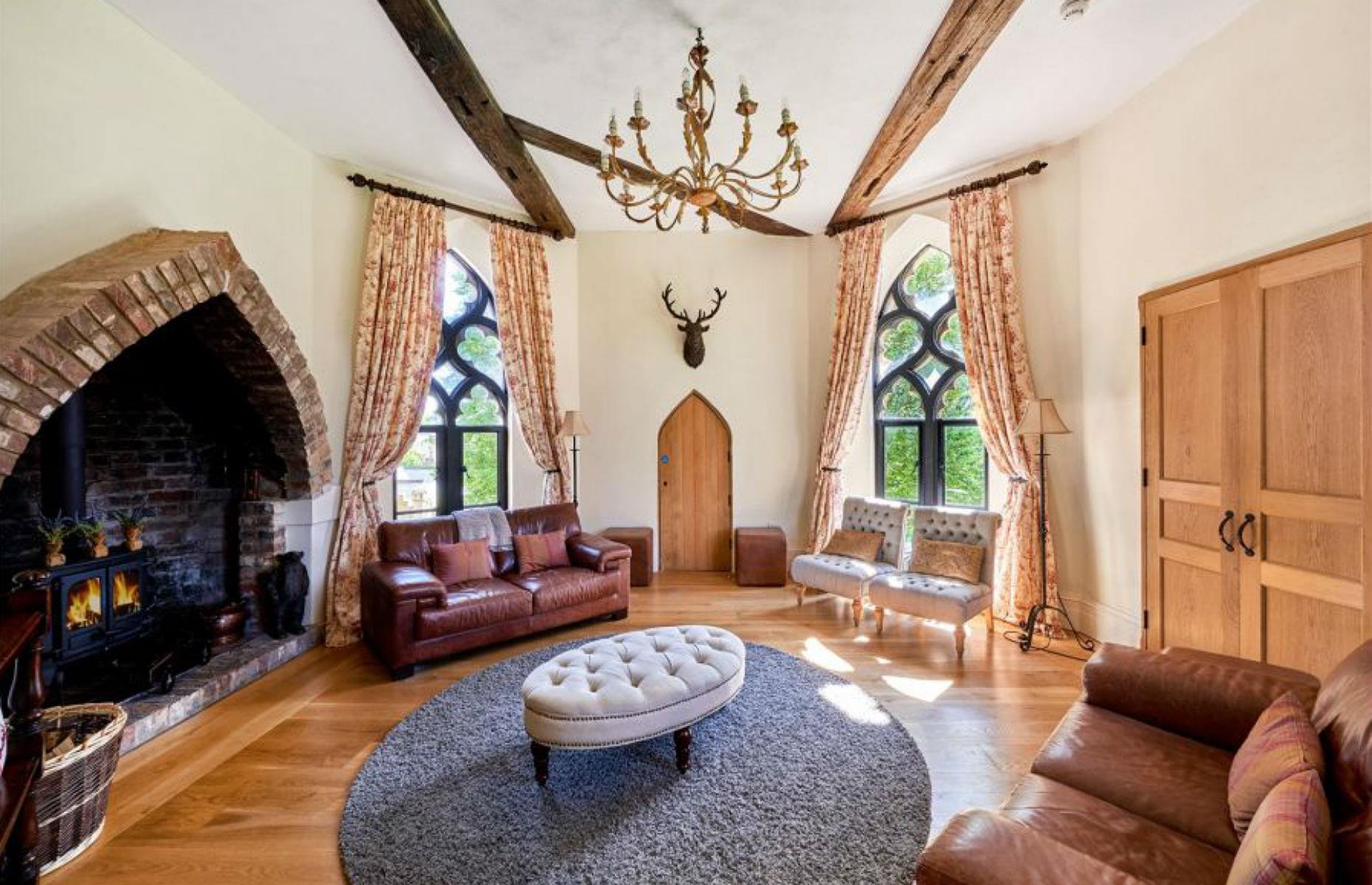 Hadlow Tower, Kent, UK