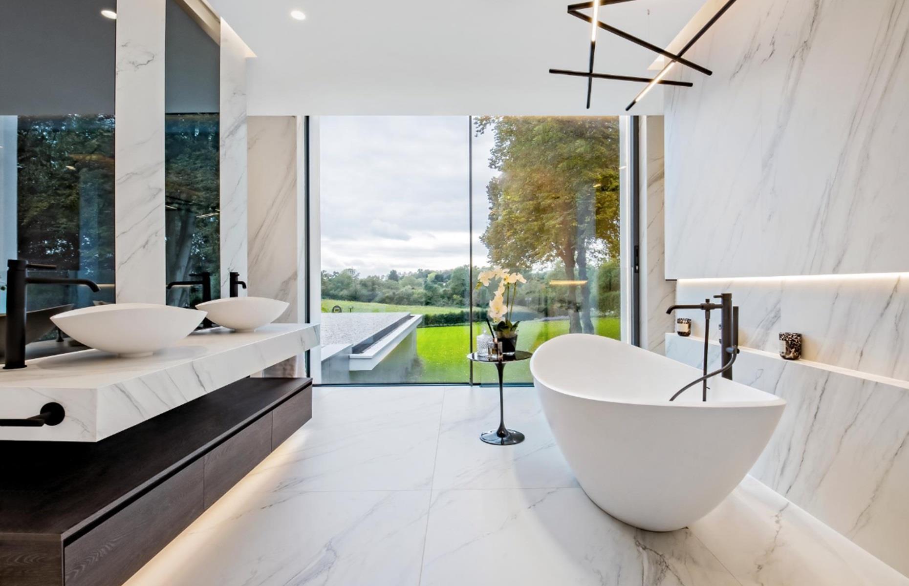Modern mansion, Hertfordshire, UK