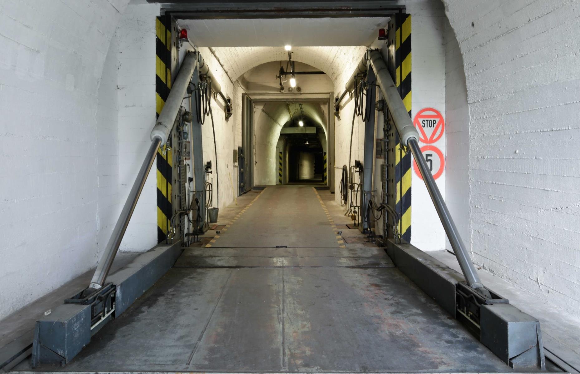 Catastrophe-proof corridors