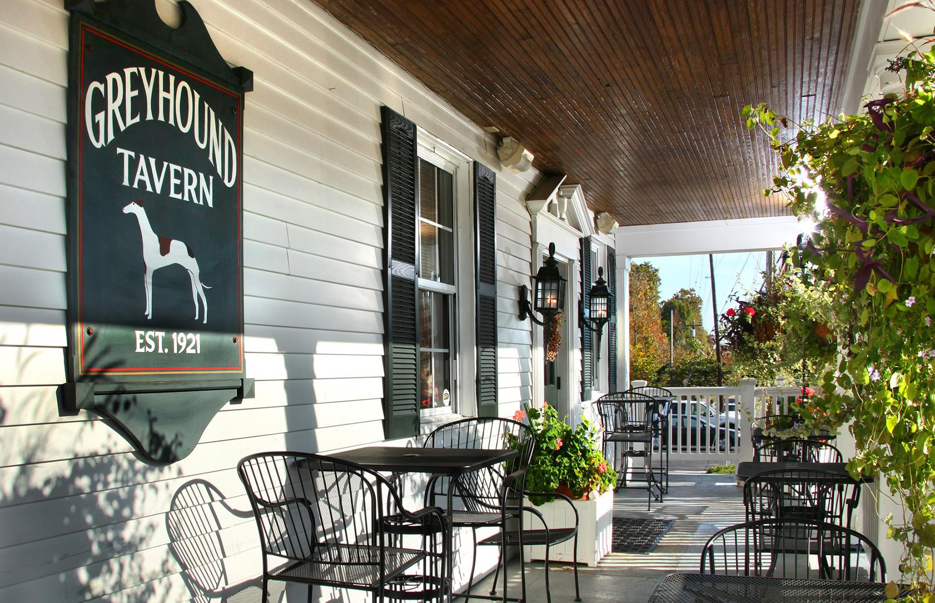 Kentucky: Greyhound Tavern, Fort Mitchell