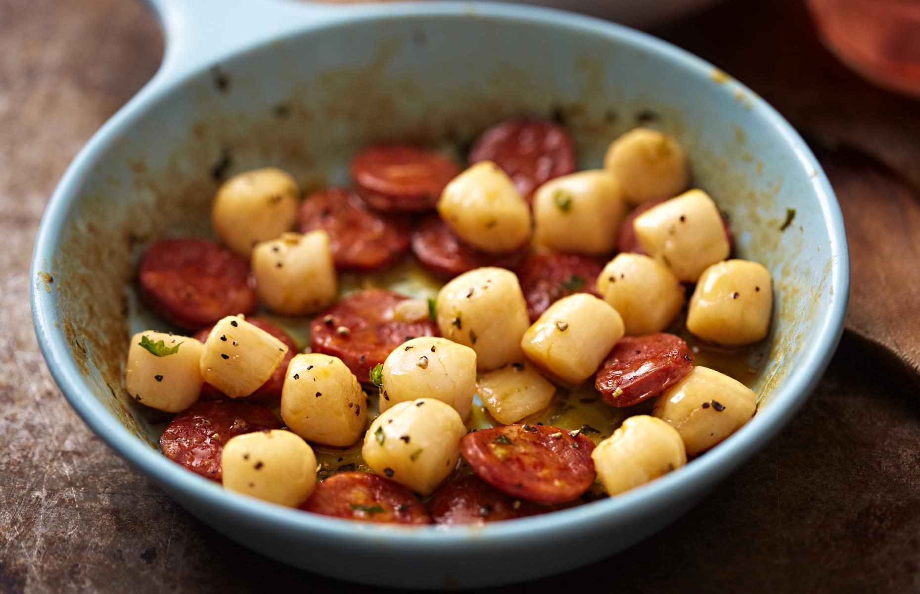 Scallops with chorizo