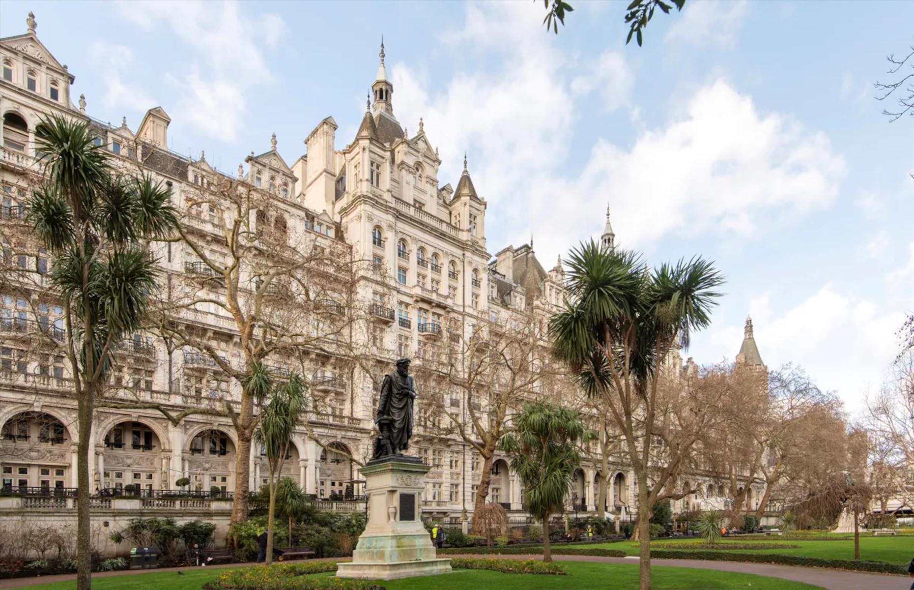 Whitehall Court, London, Großbritannien
