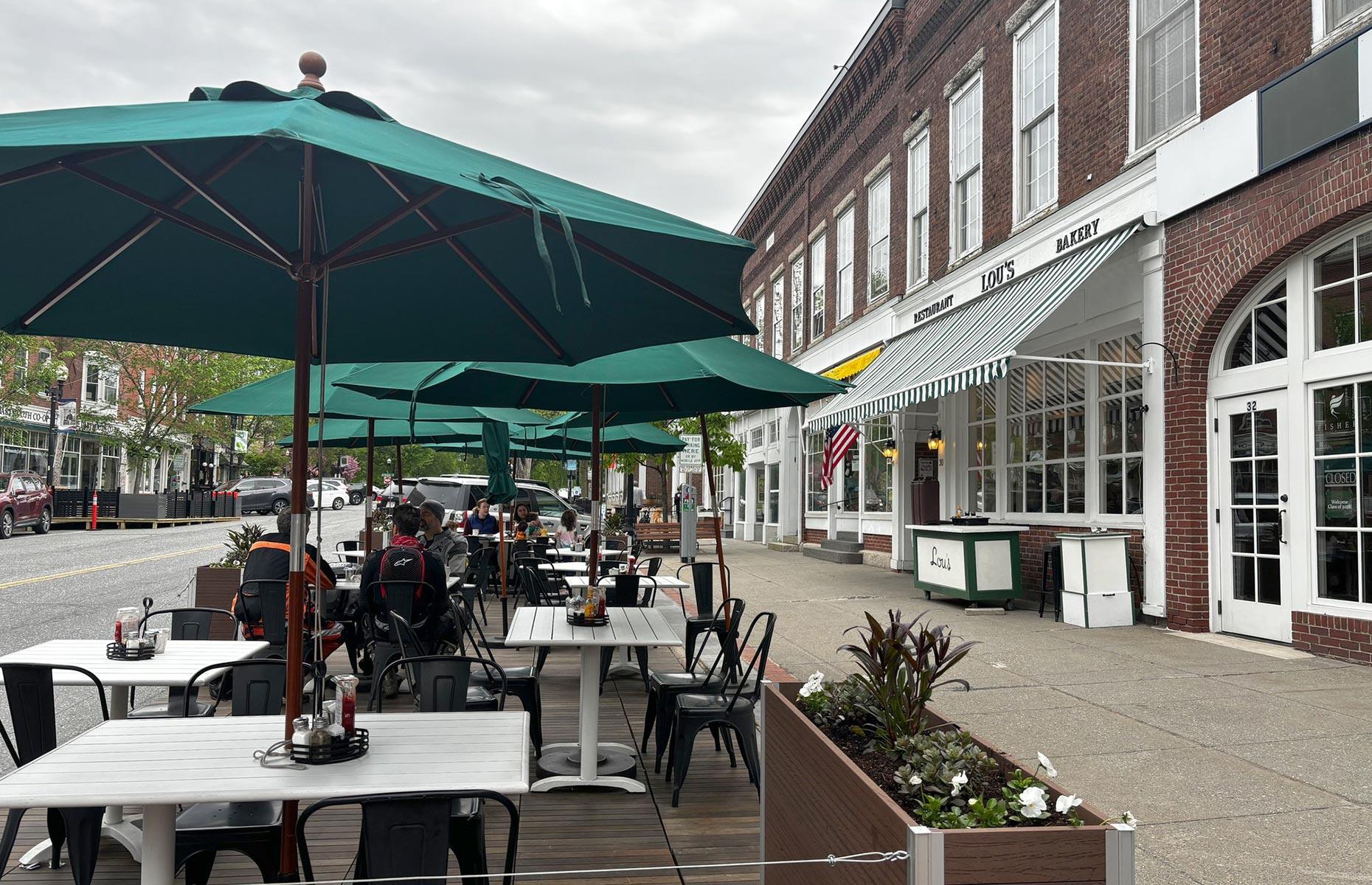 23. New Hampshire: Lou's Restaurant & Bakery, Hanover