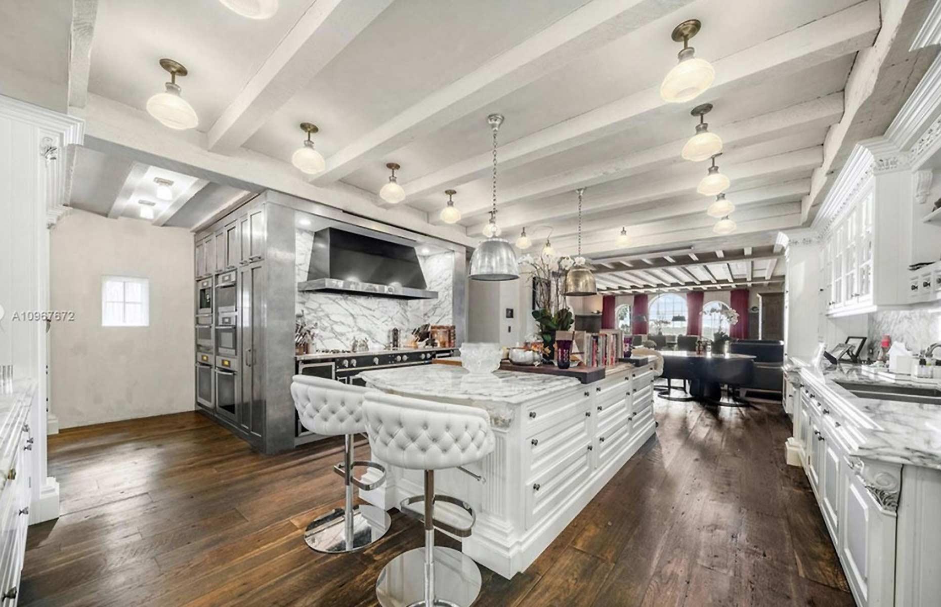 Phil Collins' Miami mansion: sold for $40 million 