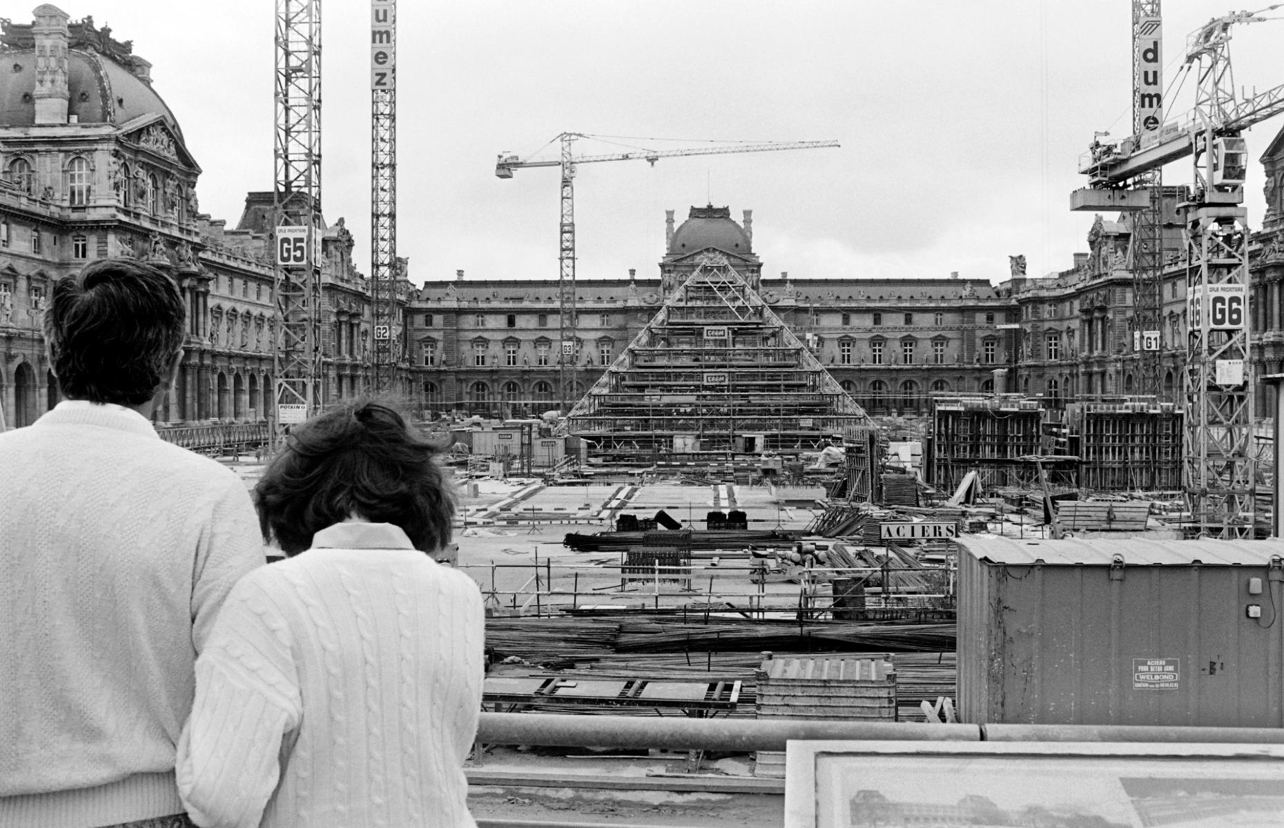 Louvre Pyramid, Paris, France (1987)