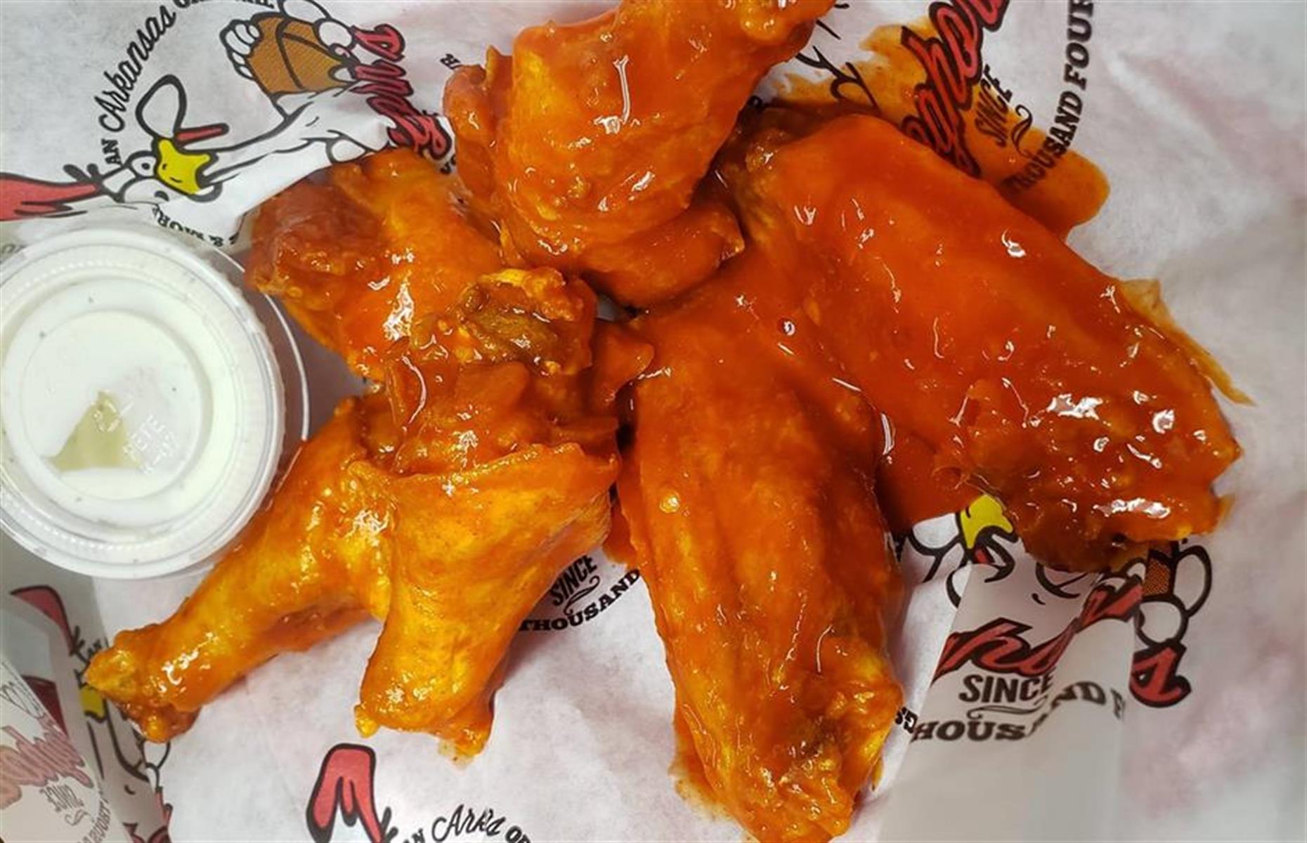 Arkansas: traditional wings, Foghorn’s Wings, Fayetteville, Rogers, Springdale