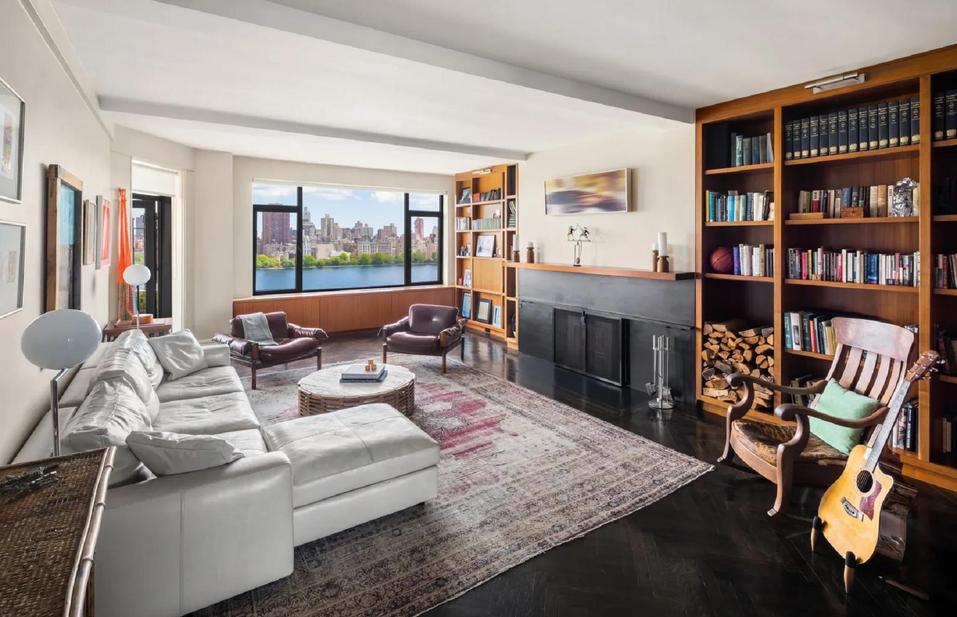 David Duchovny’s sleek Manhattan apartment: listed for $7.5 million