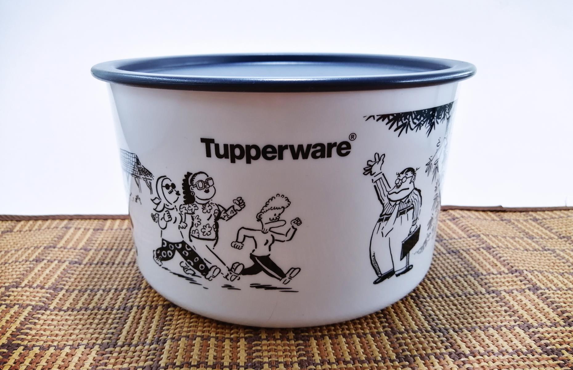 1940s: Tupperware