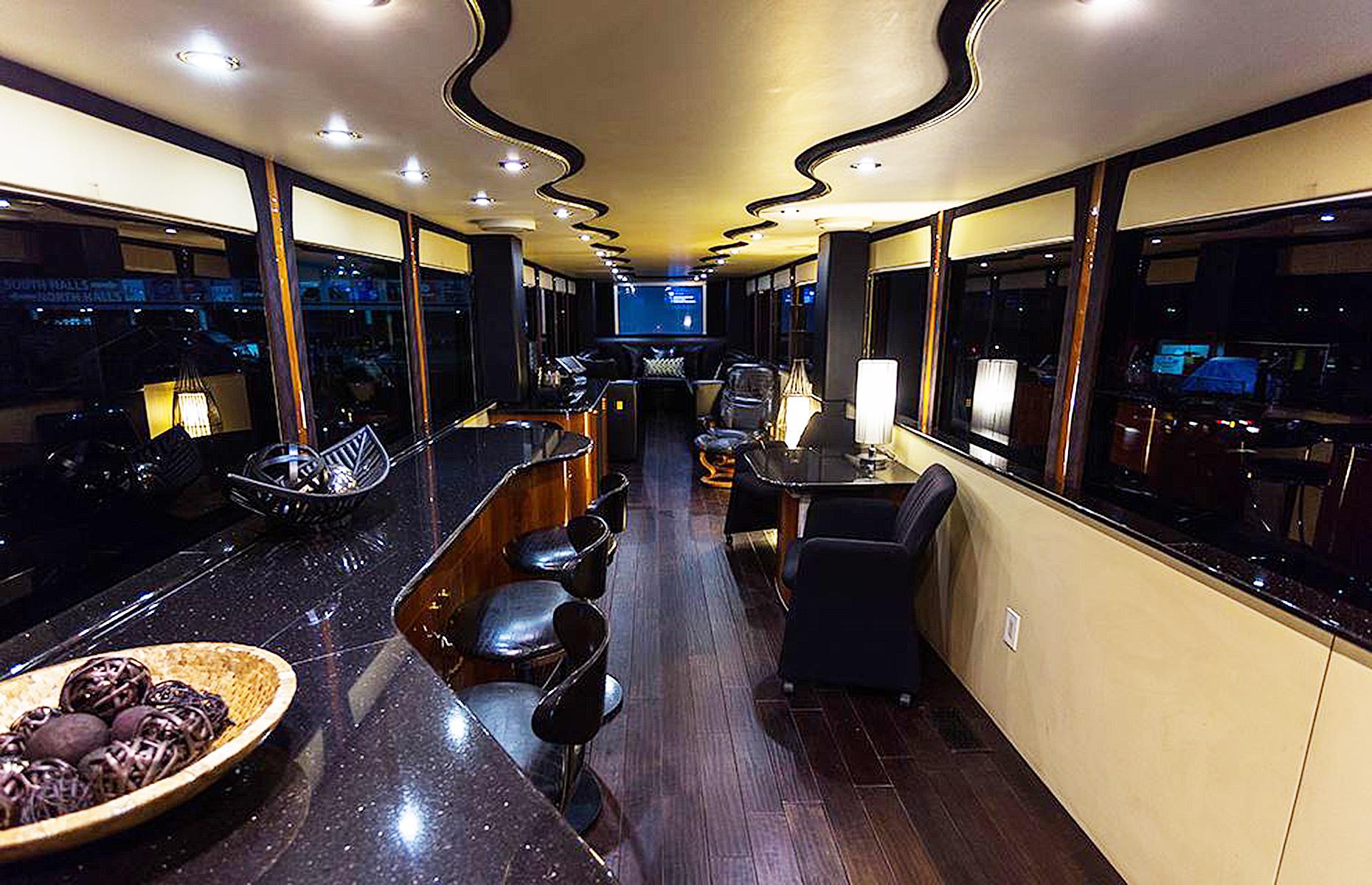 Mariah Carey's mobile party pad