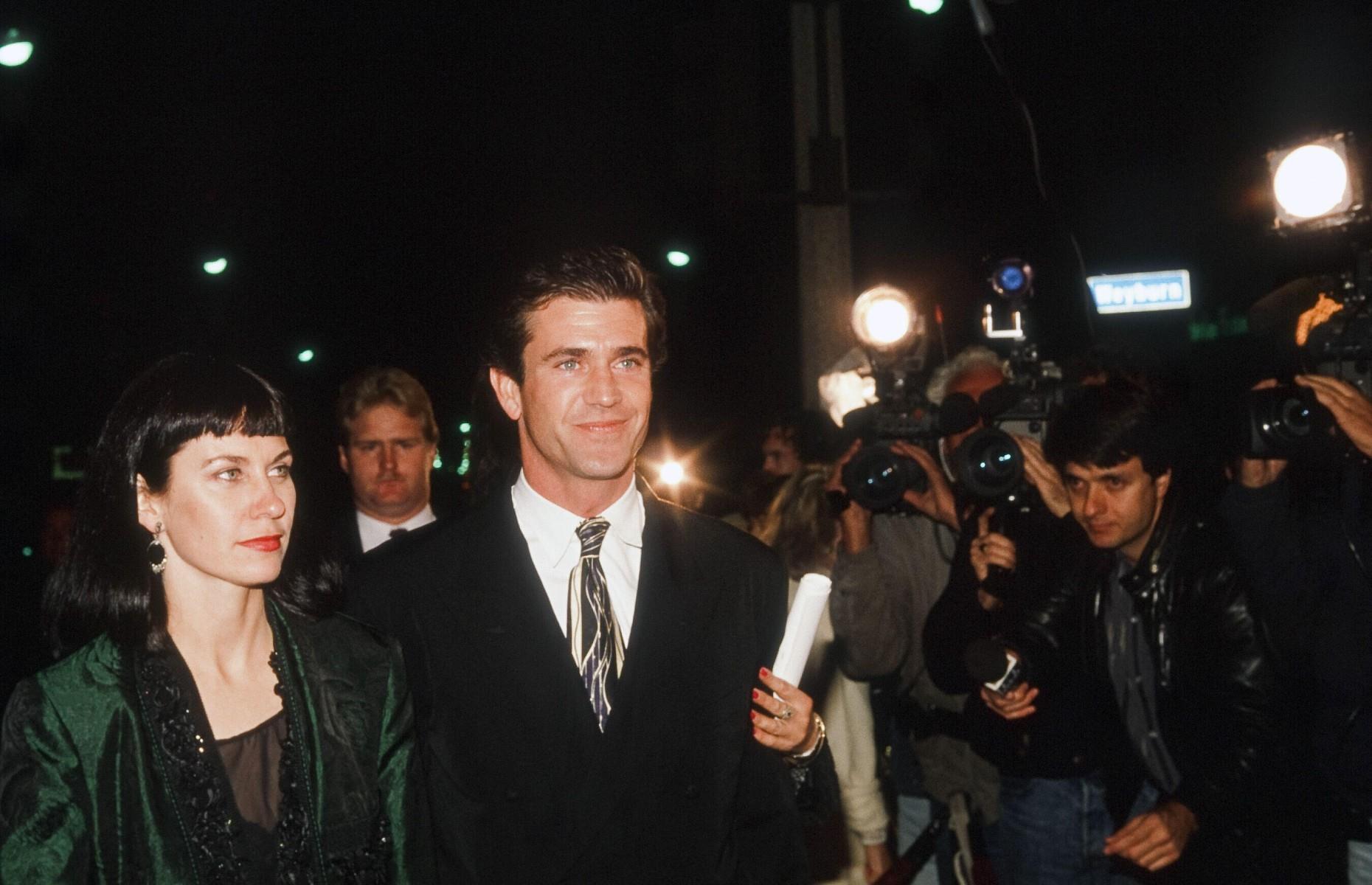 Mel and Robyn Gibson: $425 million ($662m/£512m today)