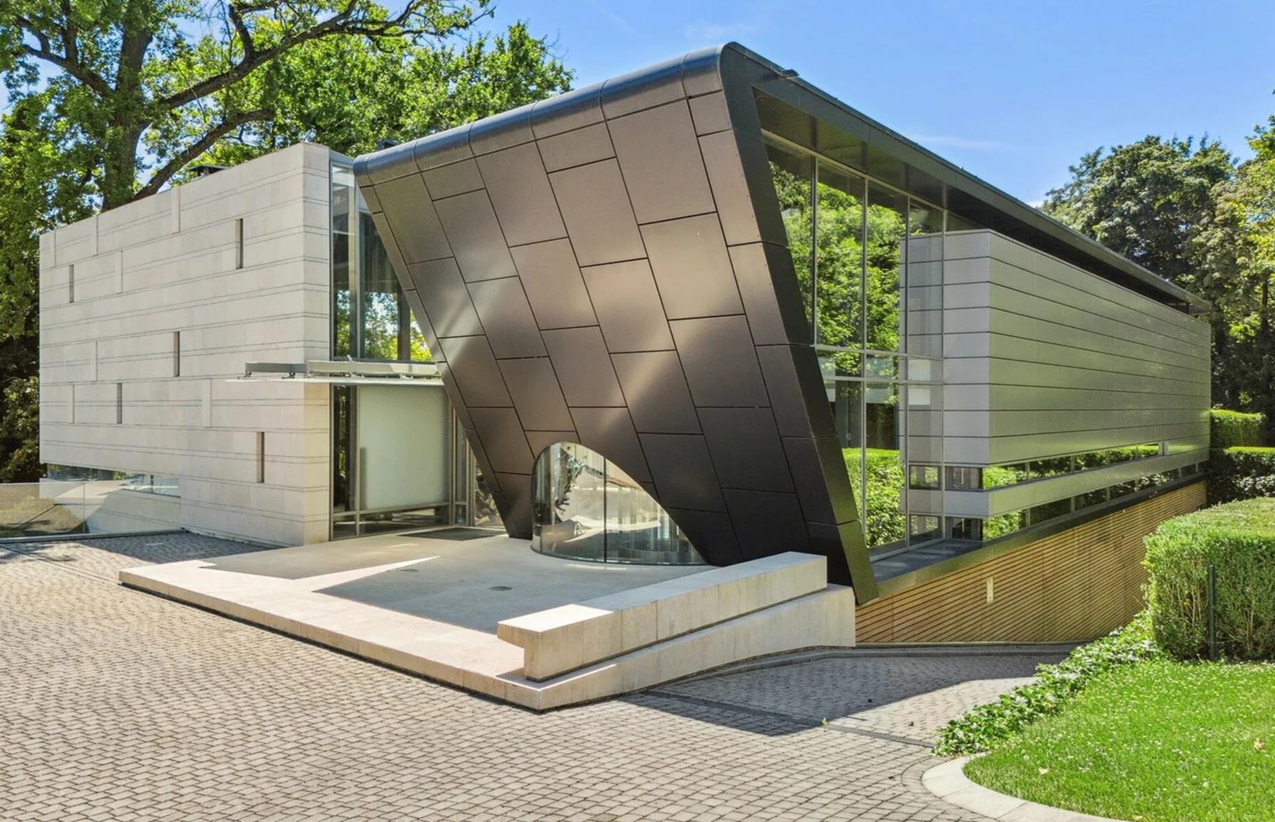 Modern architectural masterpieces