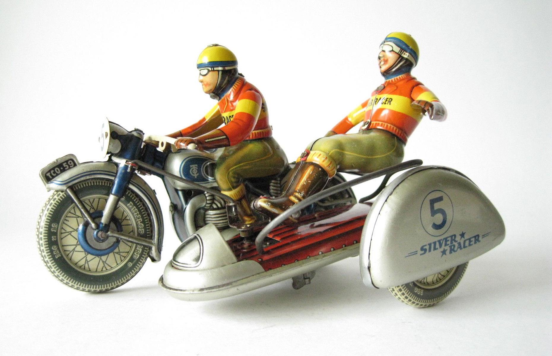 1958 – Tipp & Co Silver Racer Motorcycle & Sidecar: $2,400 (£1.8k)