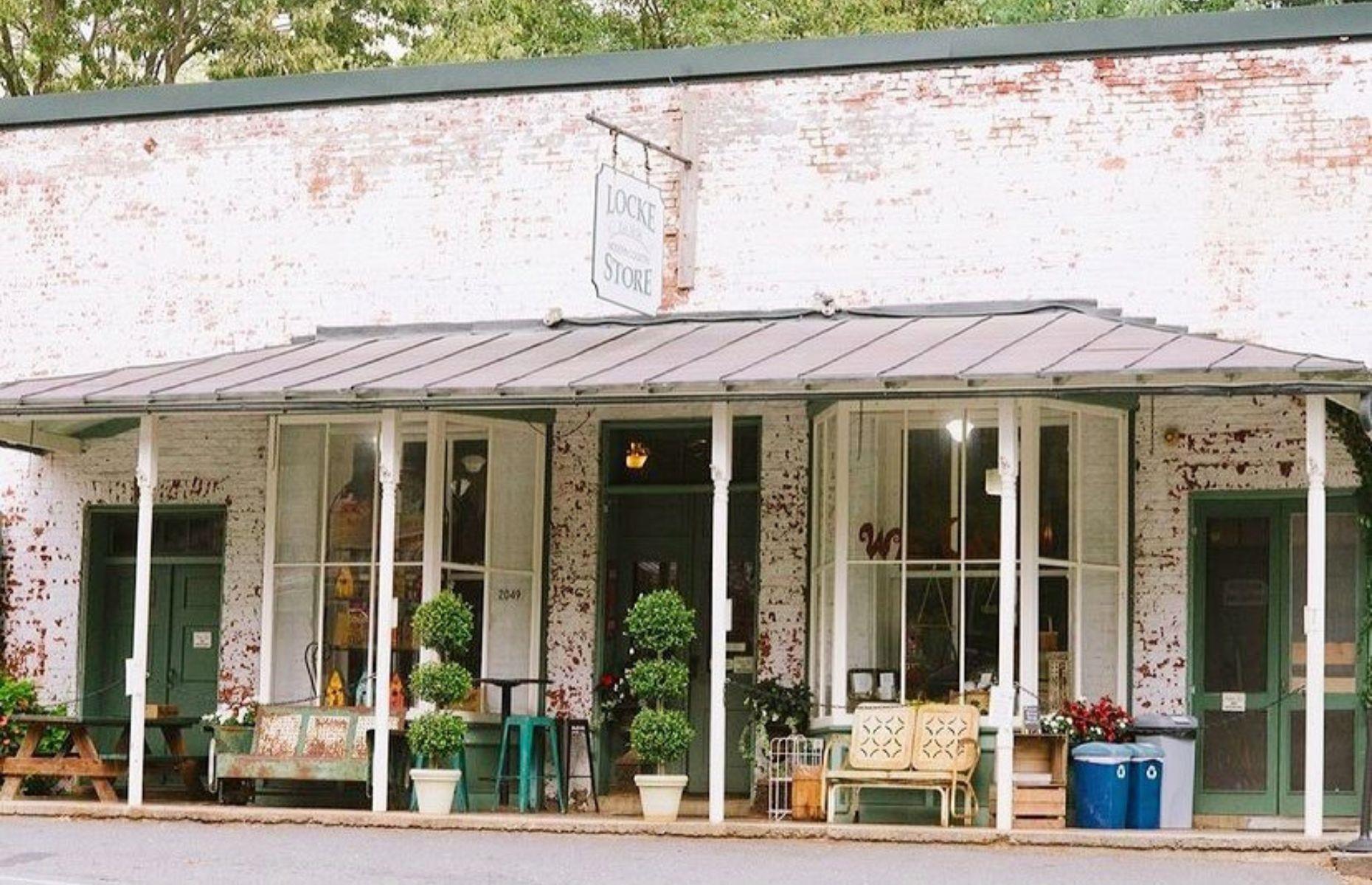 Virginia: Locke Store, Millwood