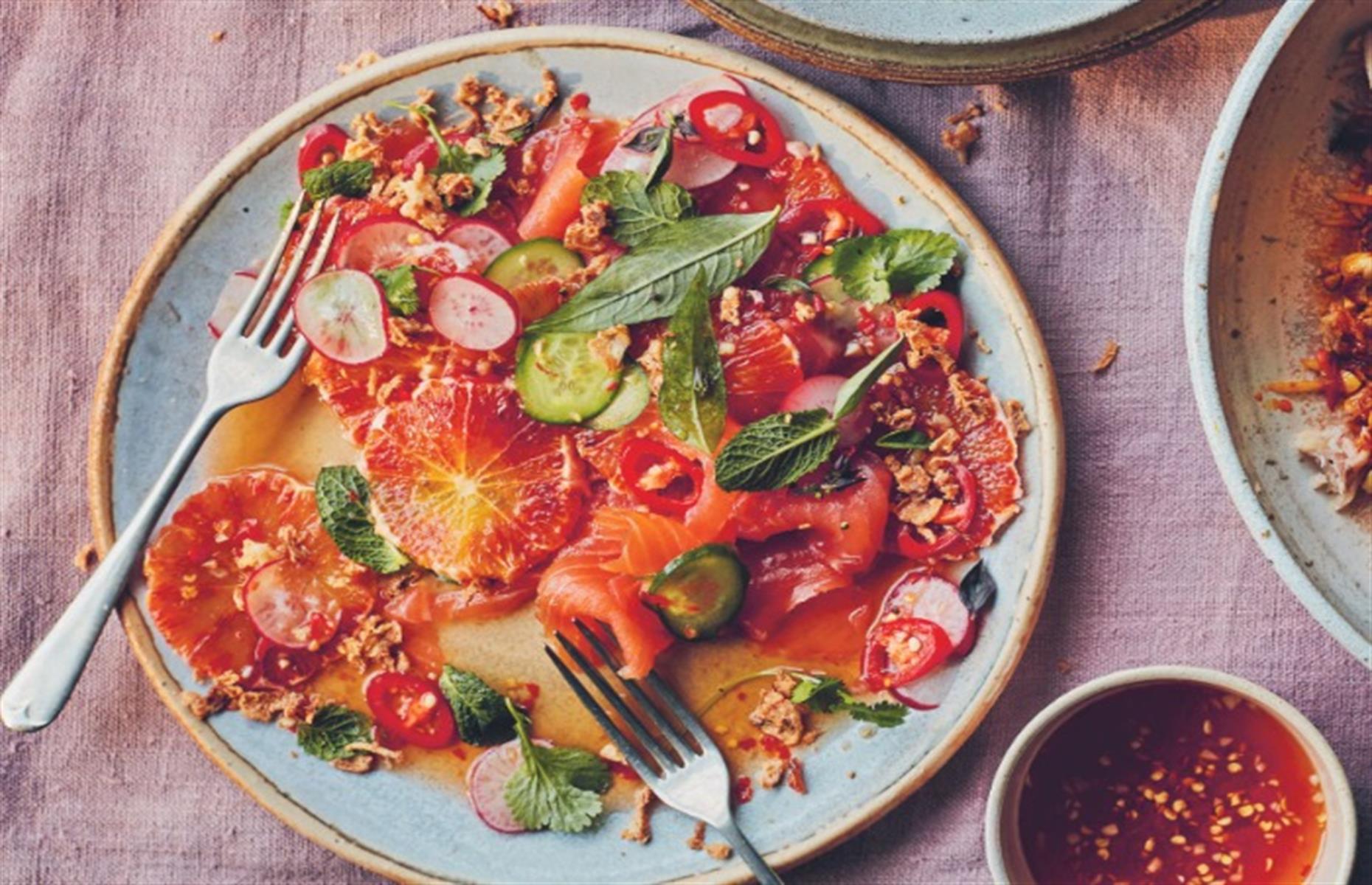Blood orange and smoked salmon salad