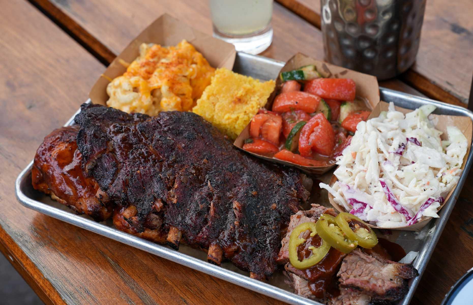 New York: Dinosaur Bar-B-Que, Syracuse