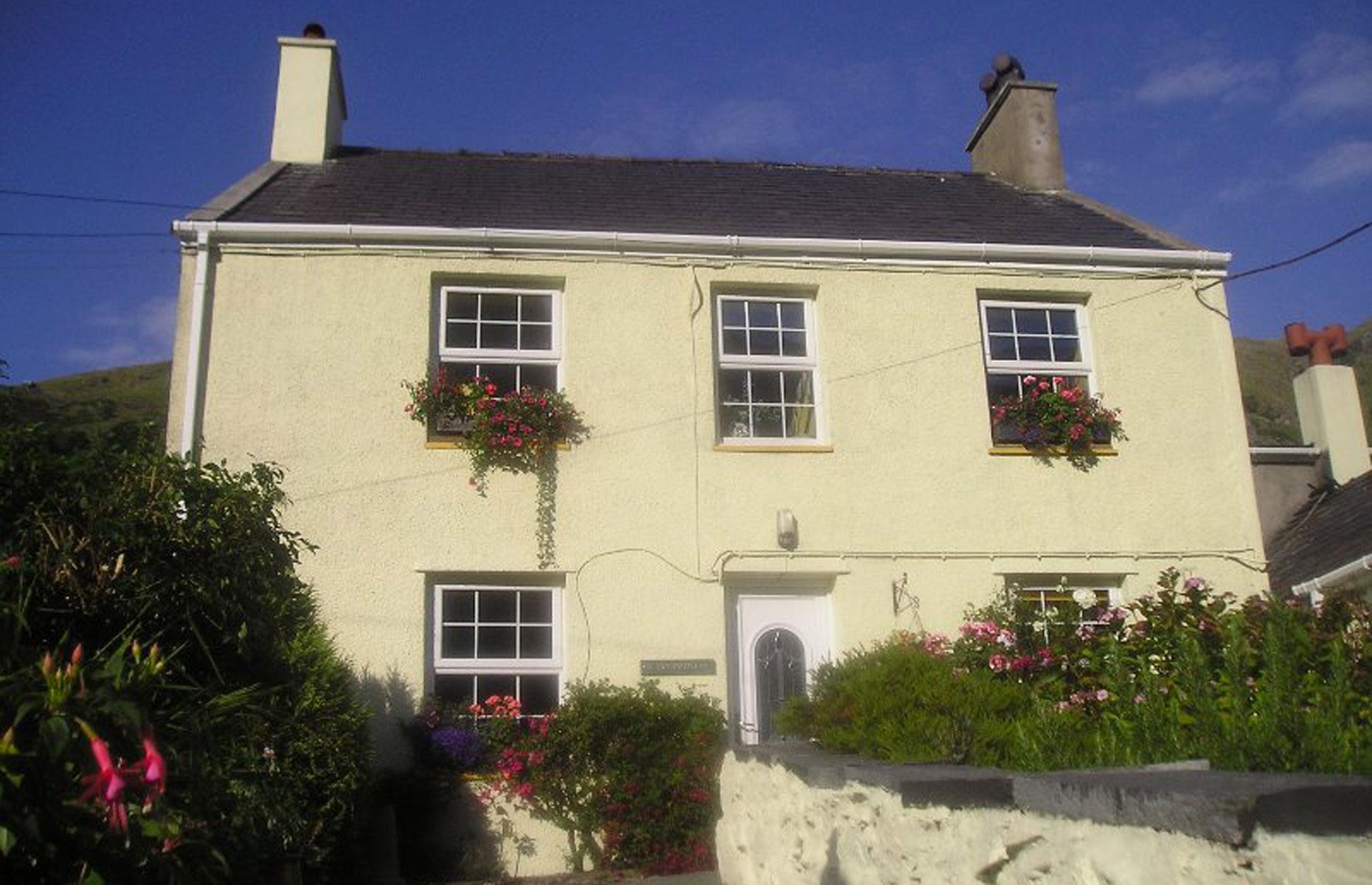 10. High-end: Snowdon House, Llanberis, UK