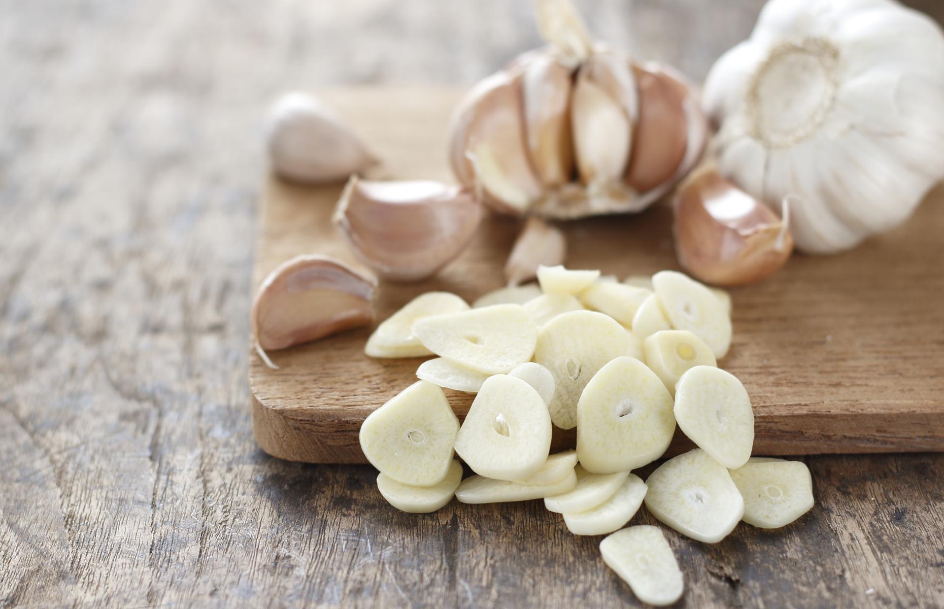 7. It doesn’t matter how you chop garlic