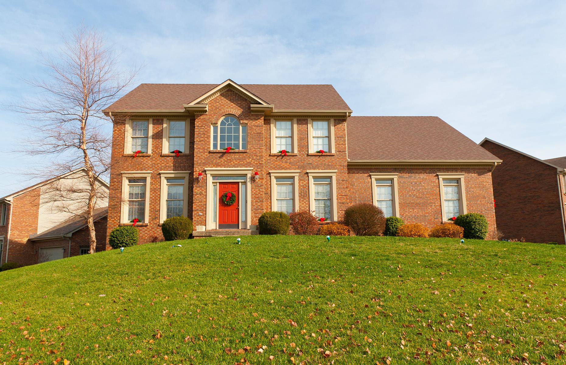 Kentucky: Colonial red brick