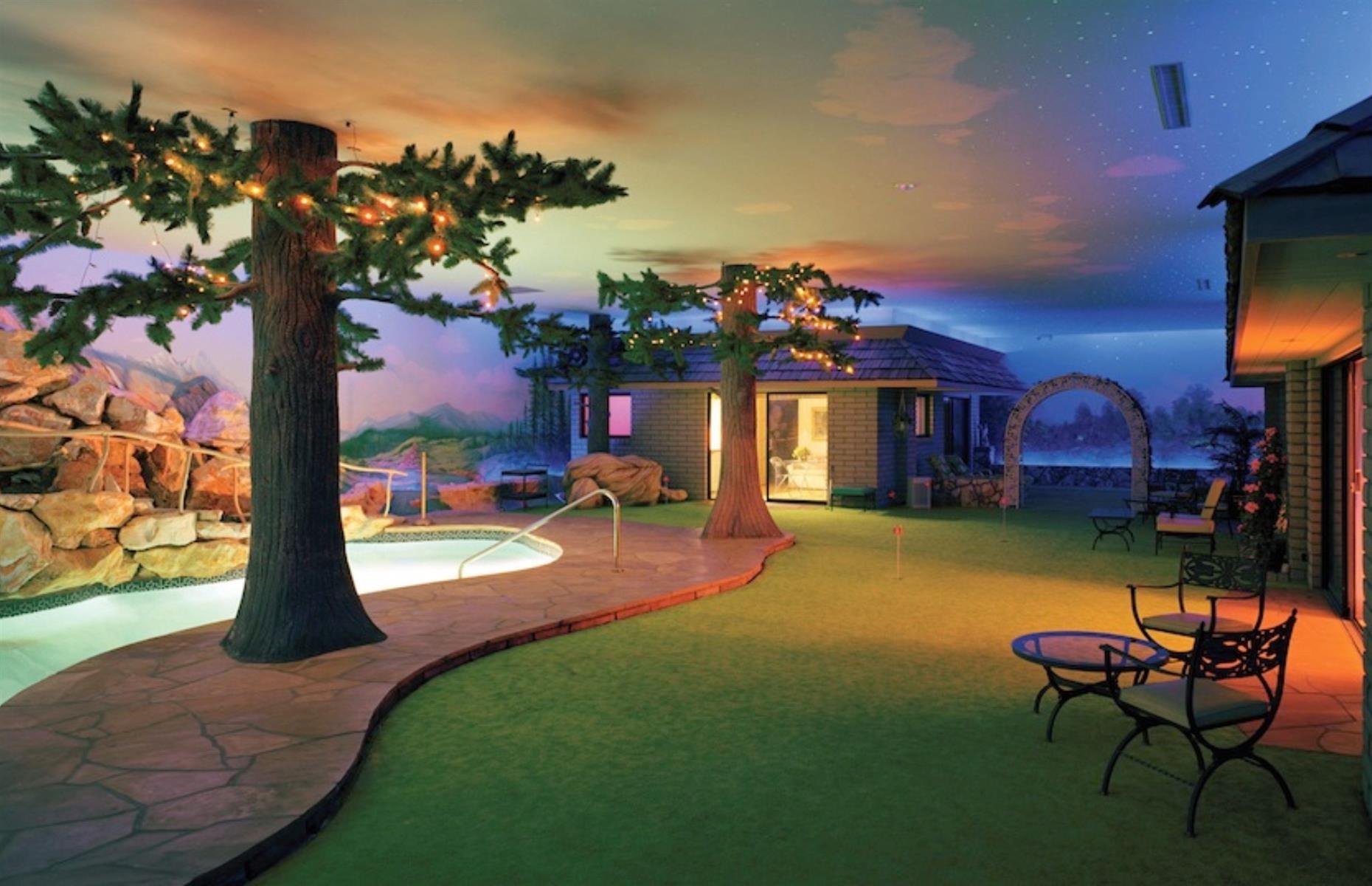 1970s underground retreat, Nevada, USA