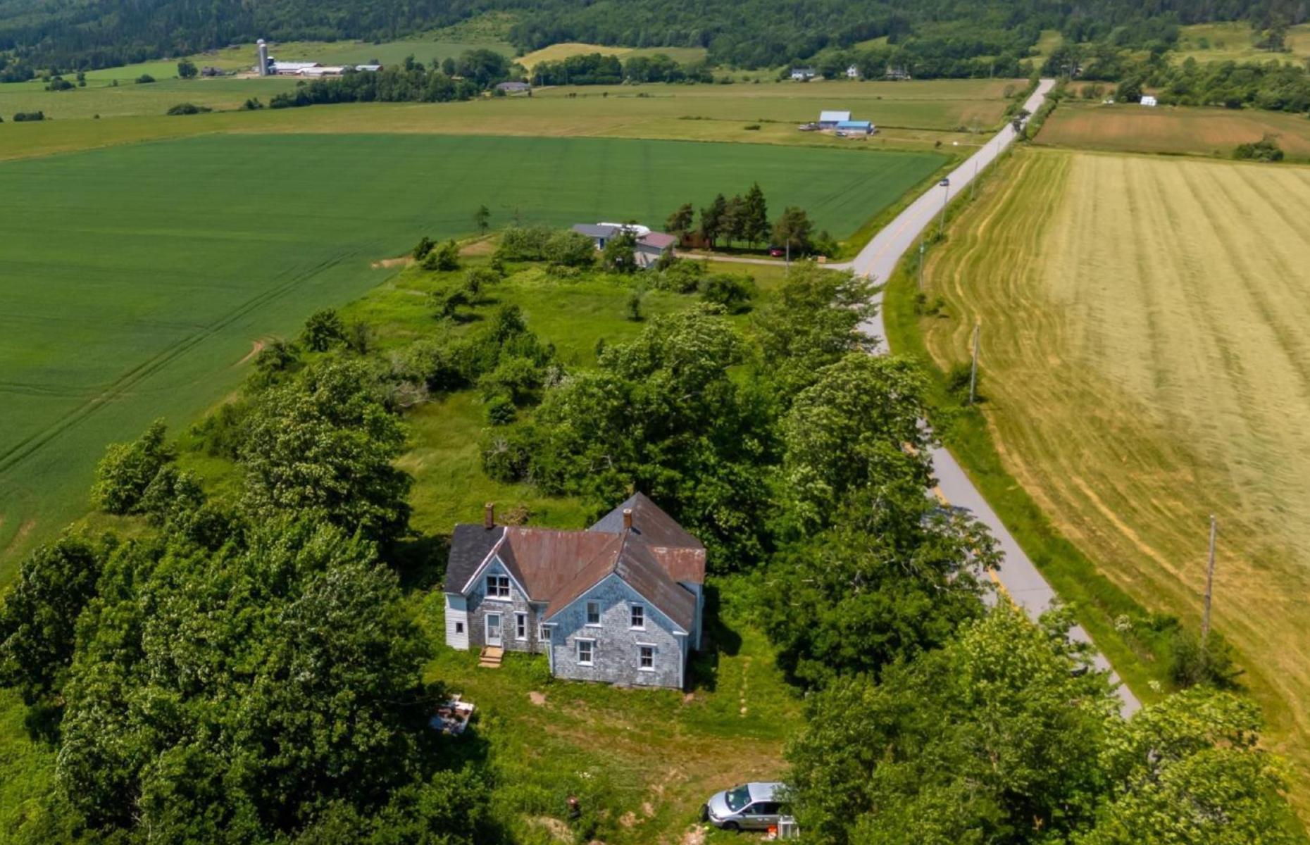 Time-warp home: Nova Scotia 