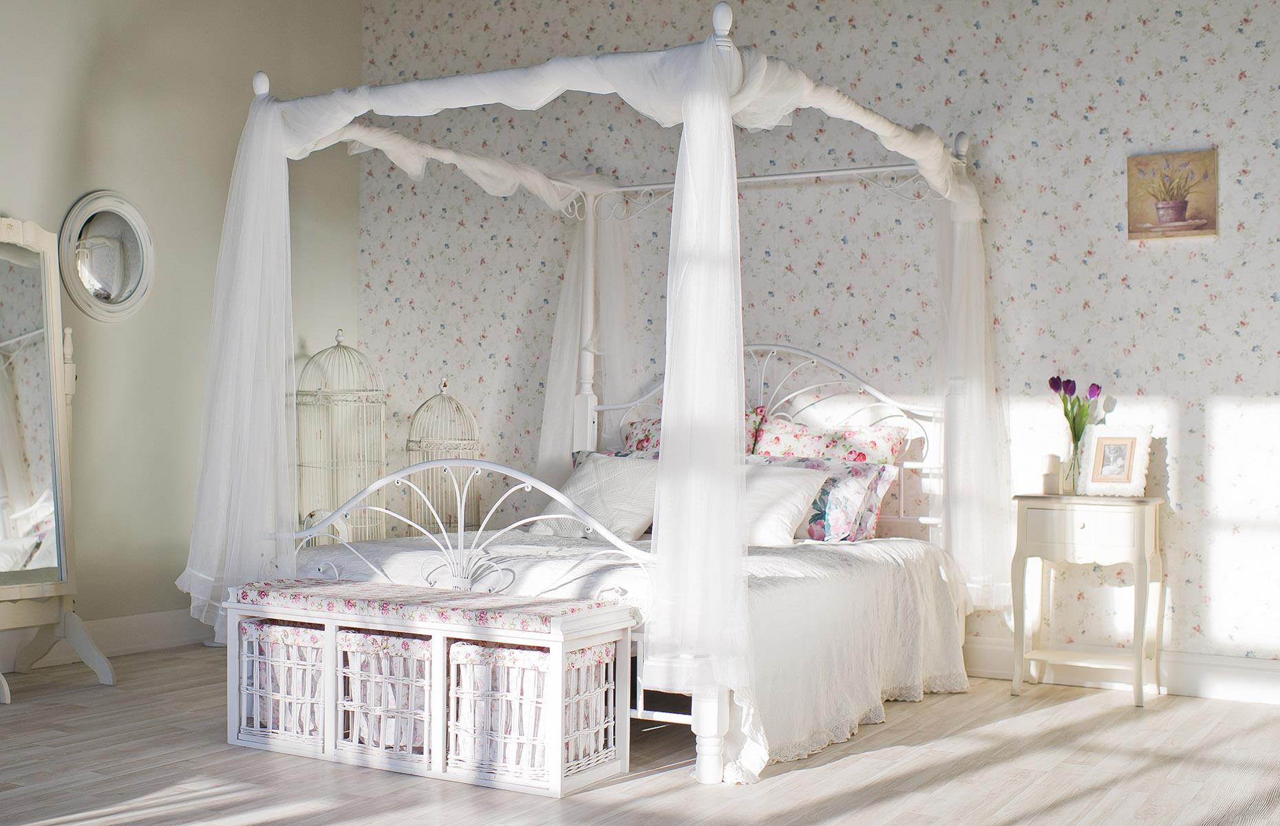 1980s: light and airy