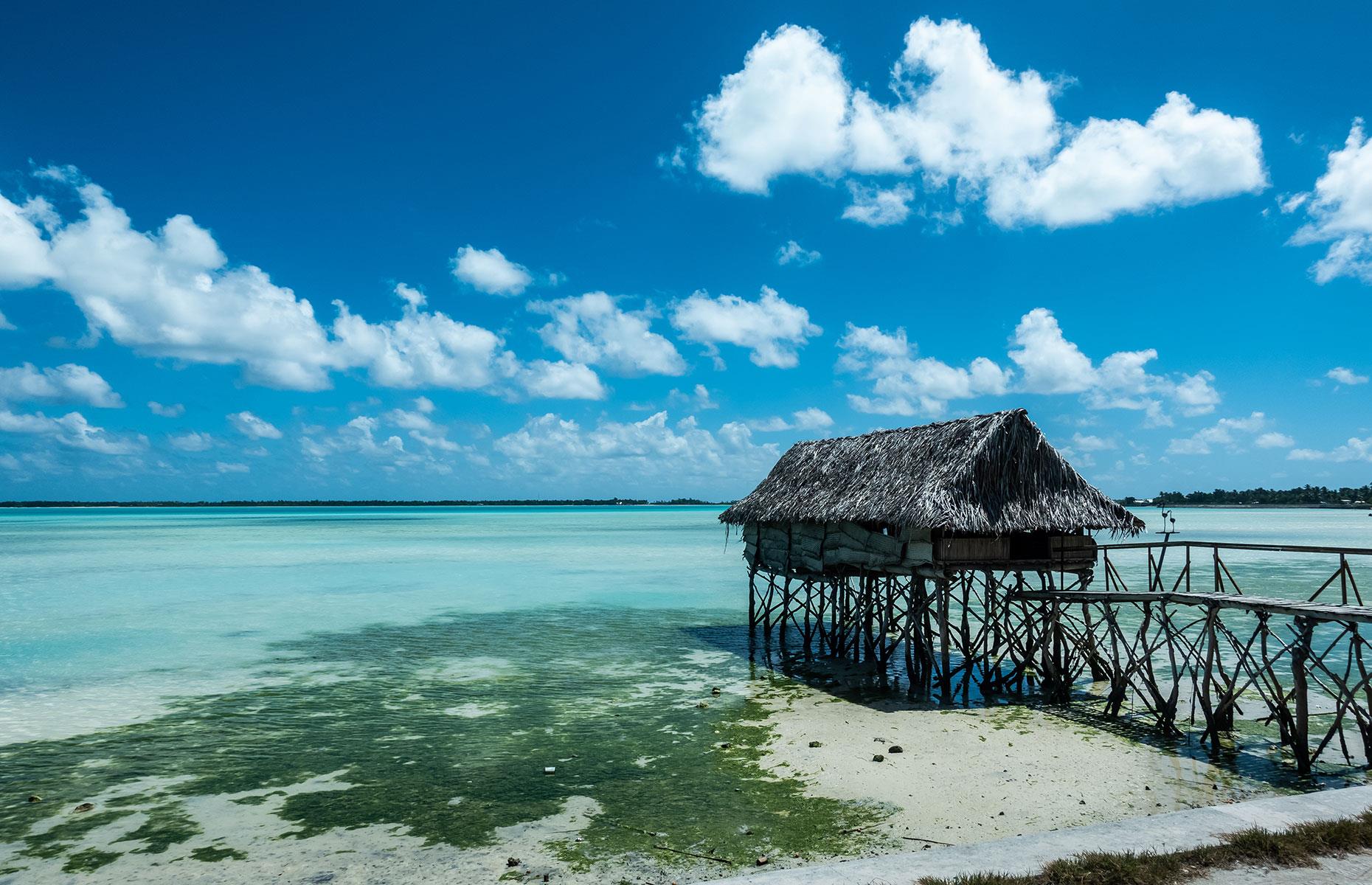 Kiribati: 6,000 visitors per year