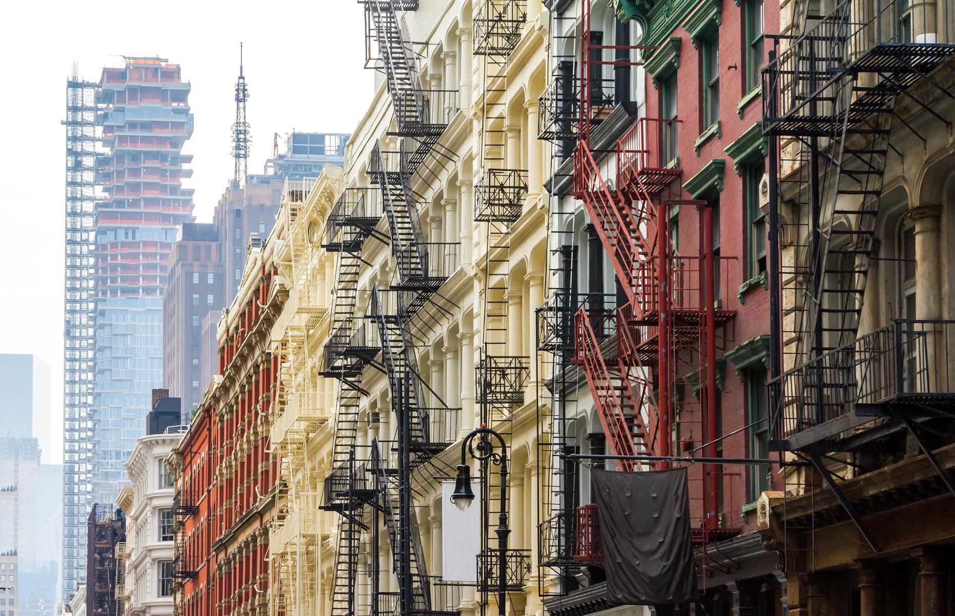 =5. New York, cost of living score: 123.4
