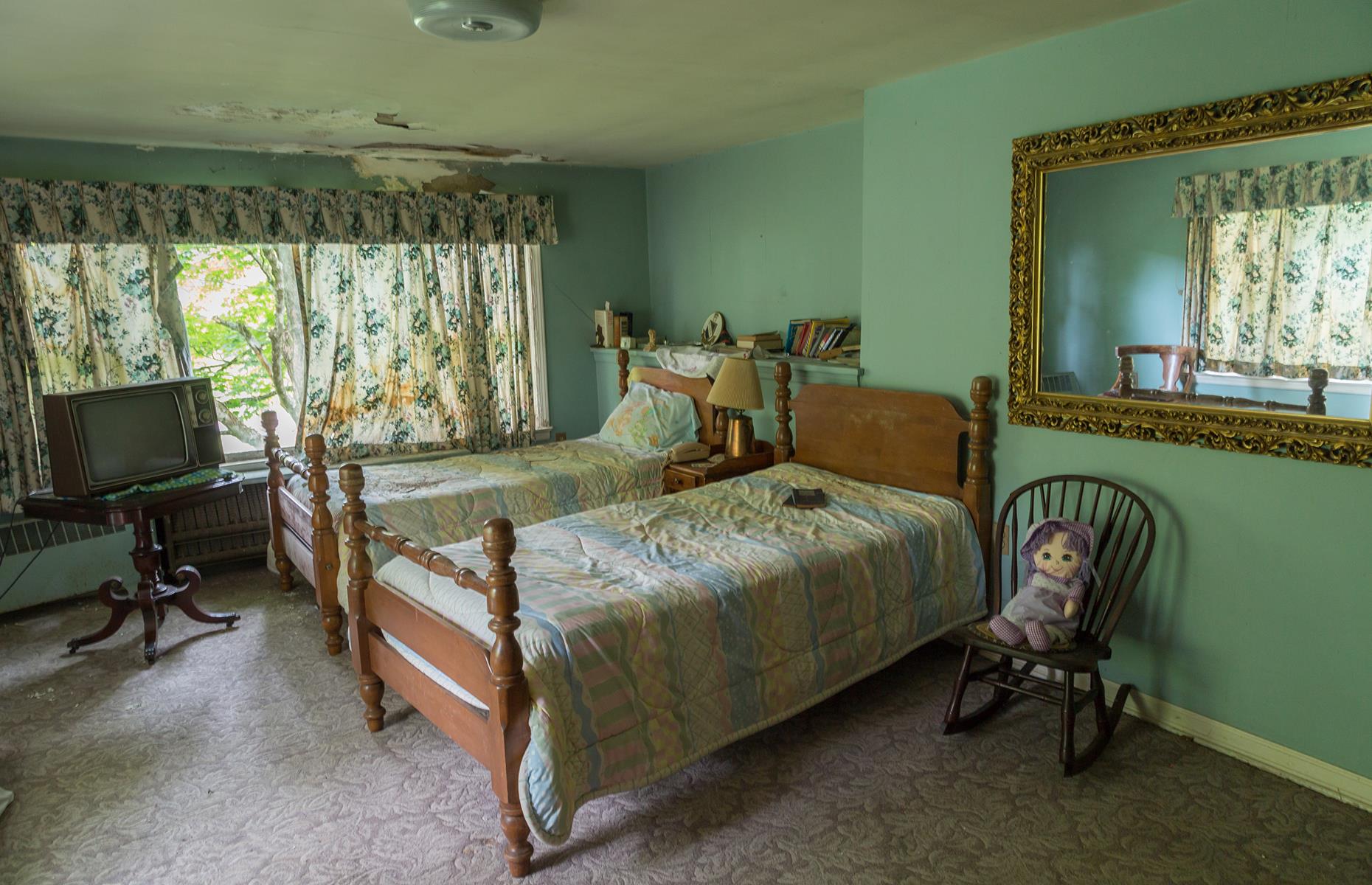 Twin beds