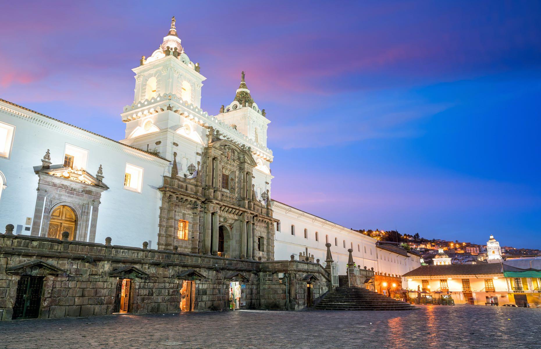 Quito: to straddle the equator