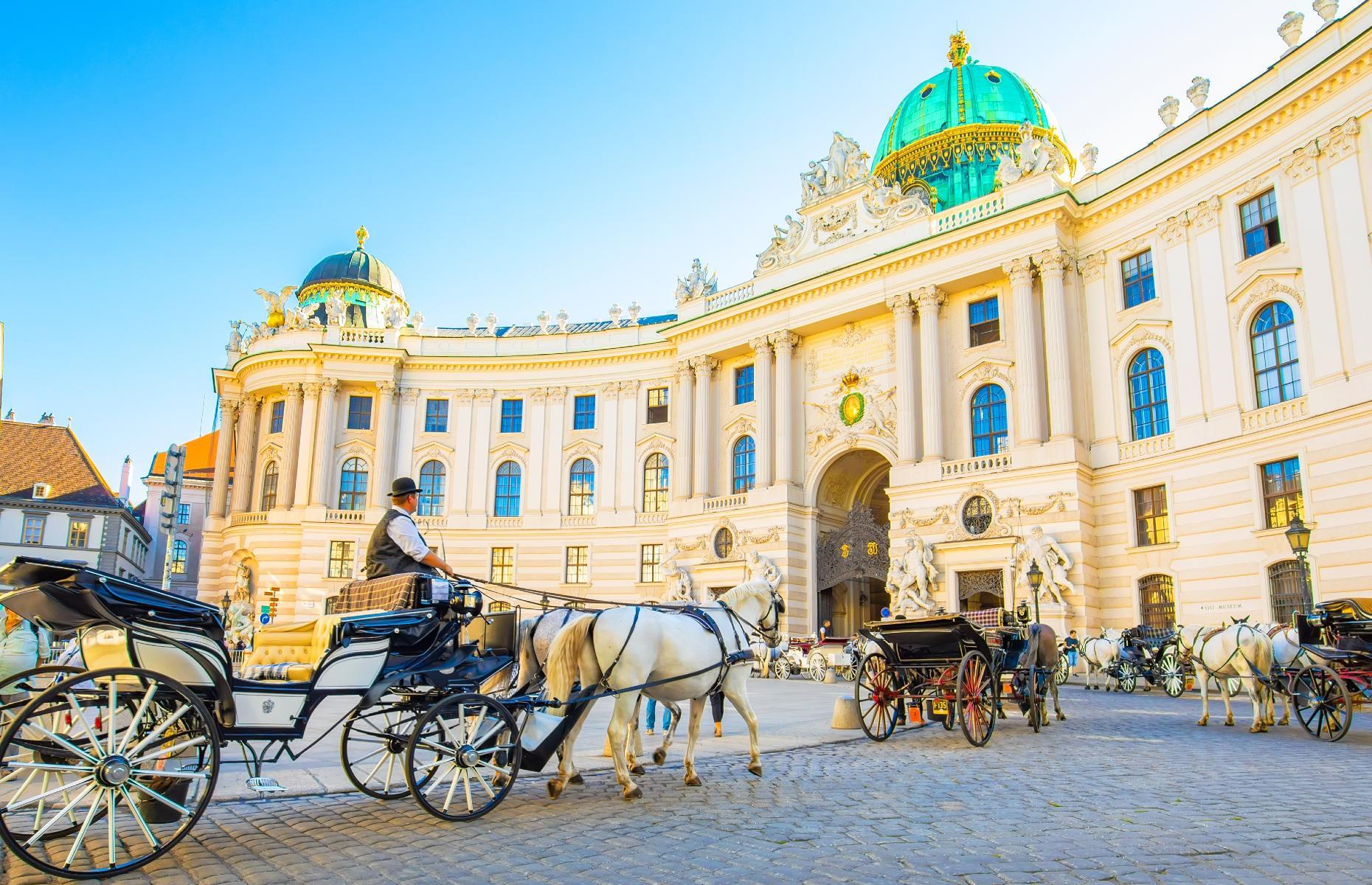 2. Austria, Alexander Van der Bellen, Hofburg Imperial Palace: £3.1 billion ($4bn)