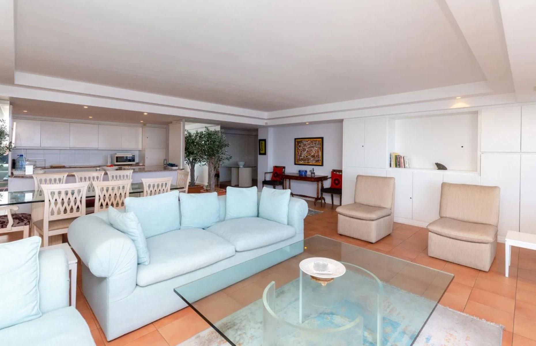 Three-bedroom apartment, Western Cape, South Africa: £977,000 ($1.3m)