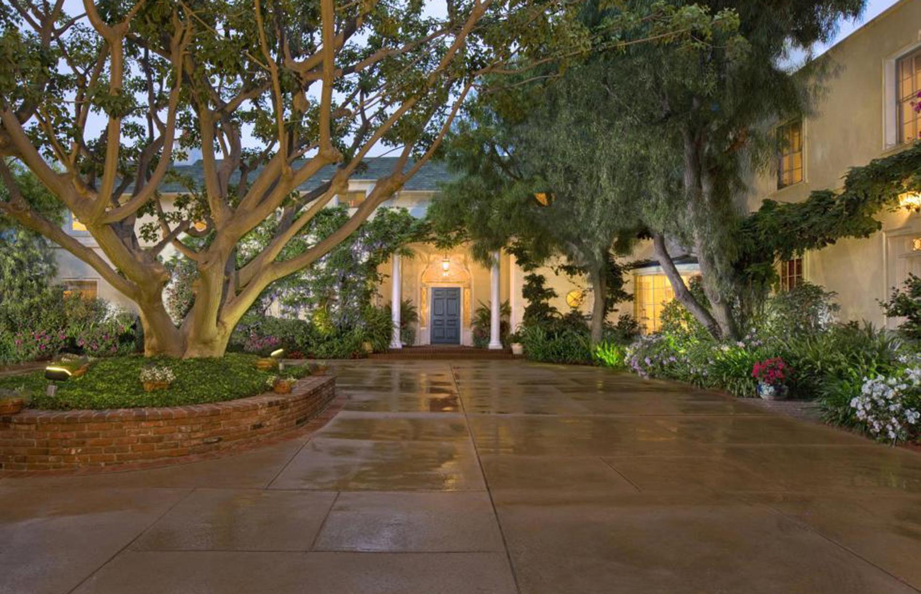 Taylor Swift's Los Angeles mansion